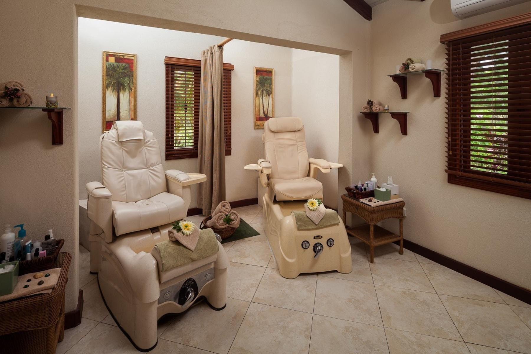 Sugar Cane Club - Adults Only 10