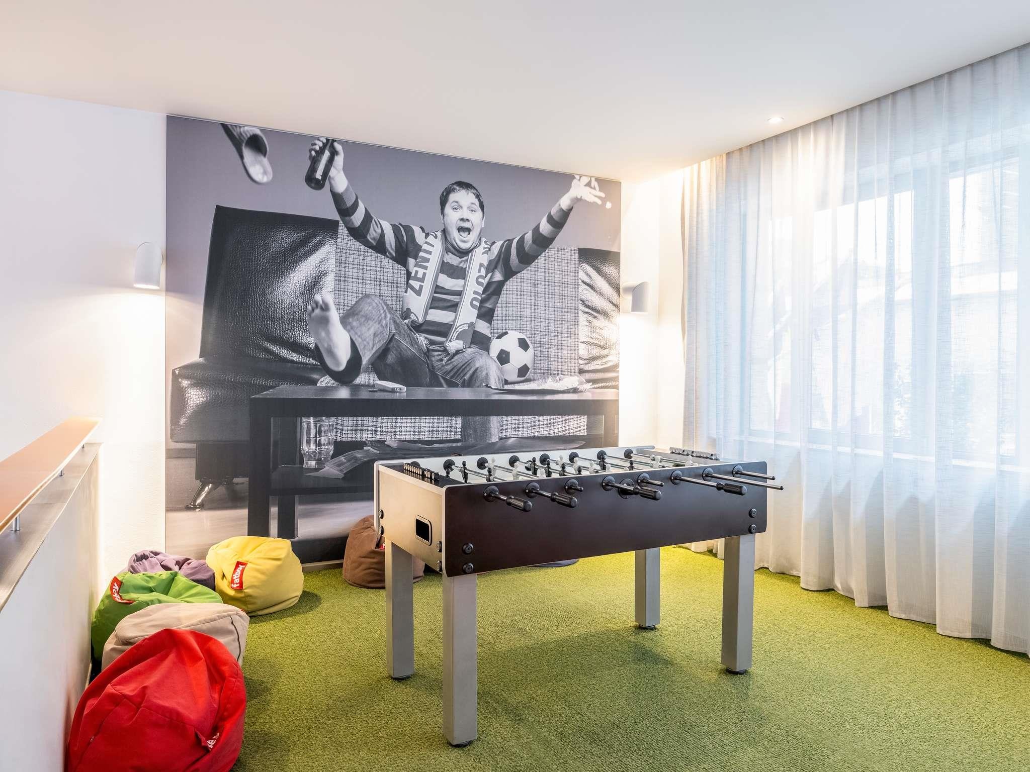 Hotel Novotel Brussels City Centre 14