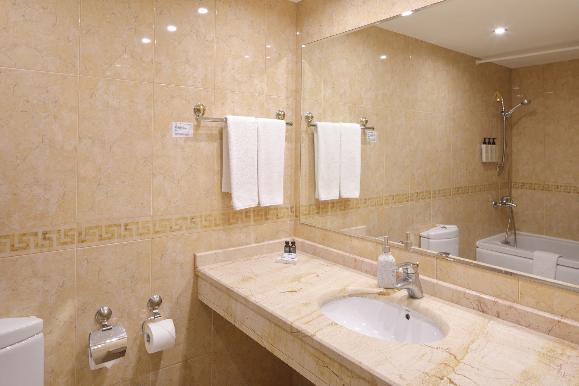 Marina Royal Palace 12