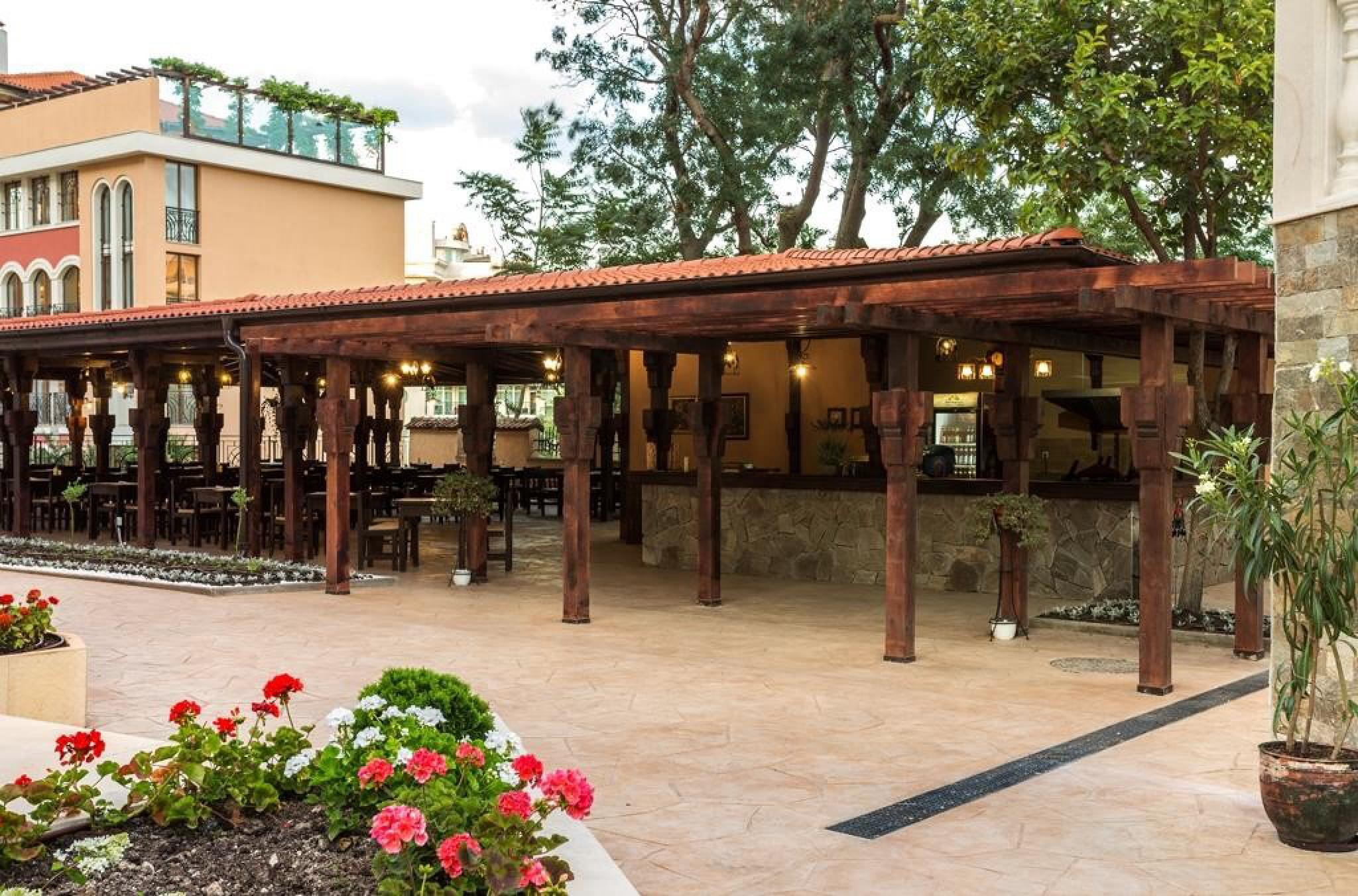 Festa Via Pontica 16