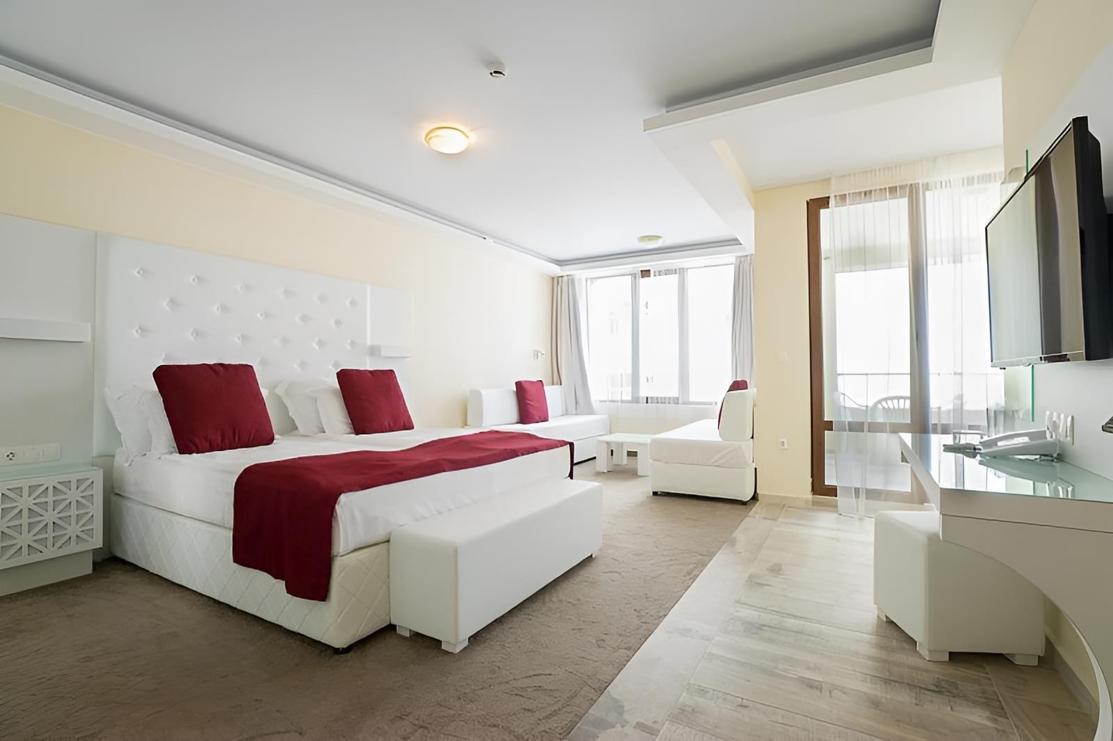 Perla Gold & Luxury 6