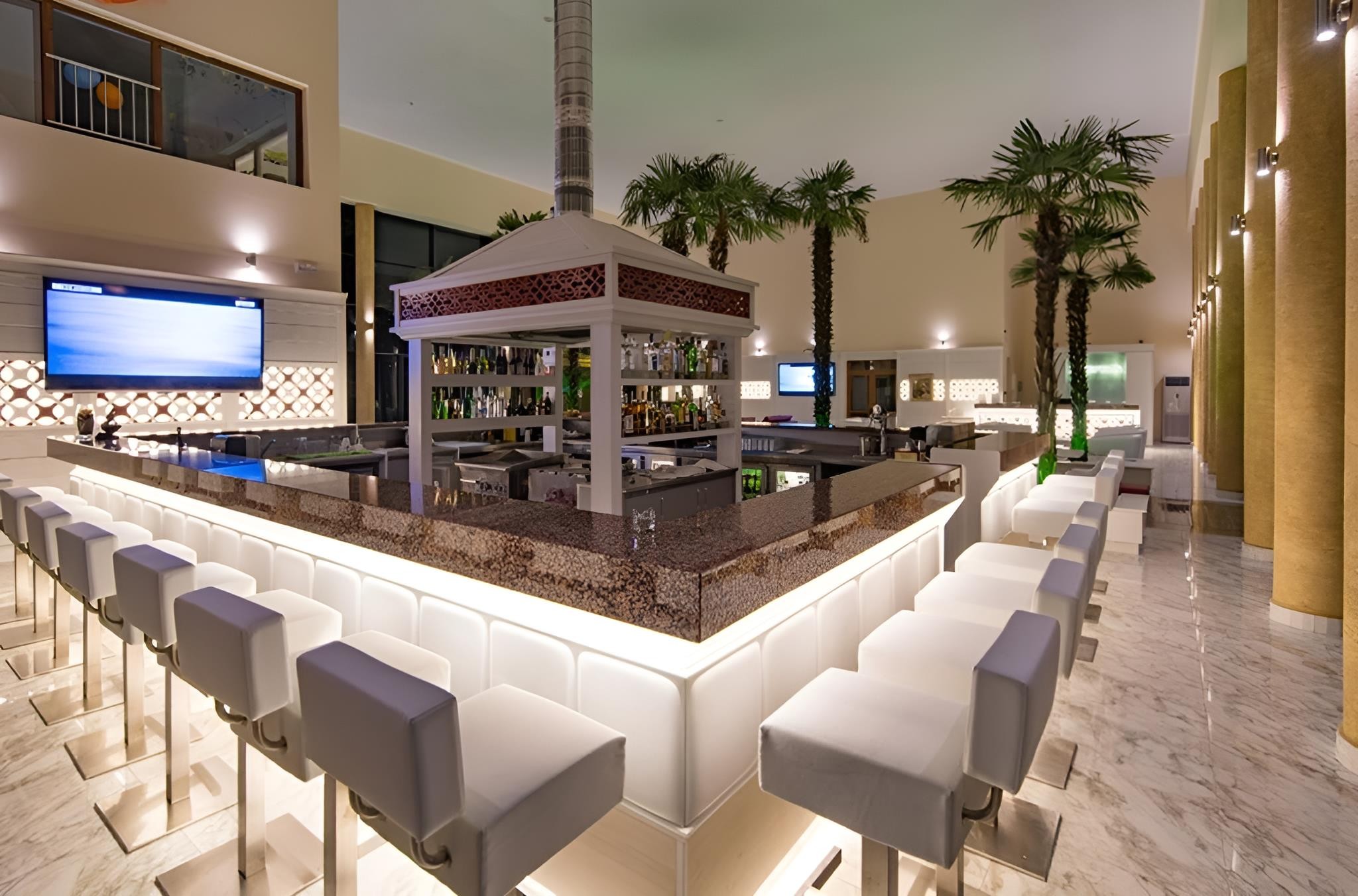 Perla Gold & Luxury 8