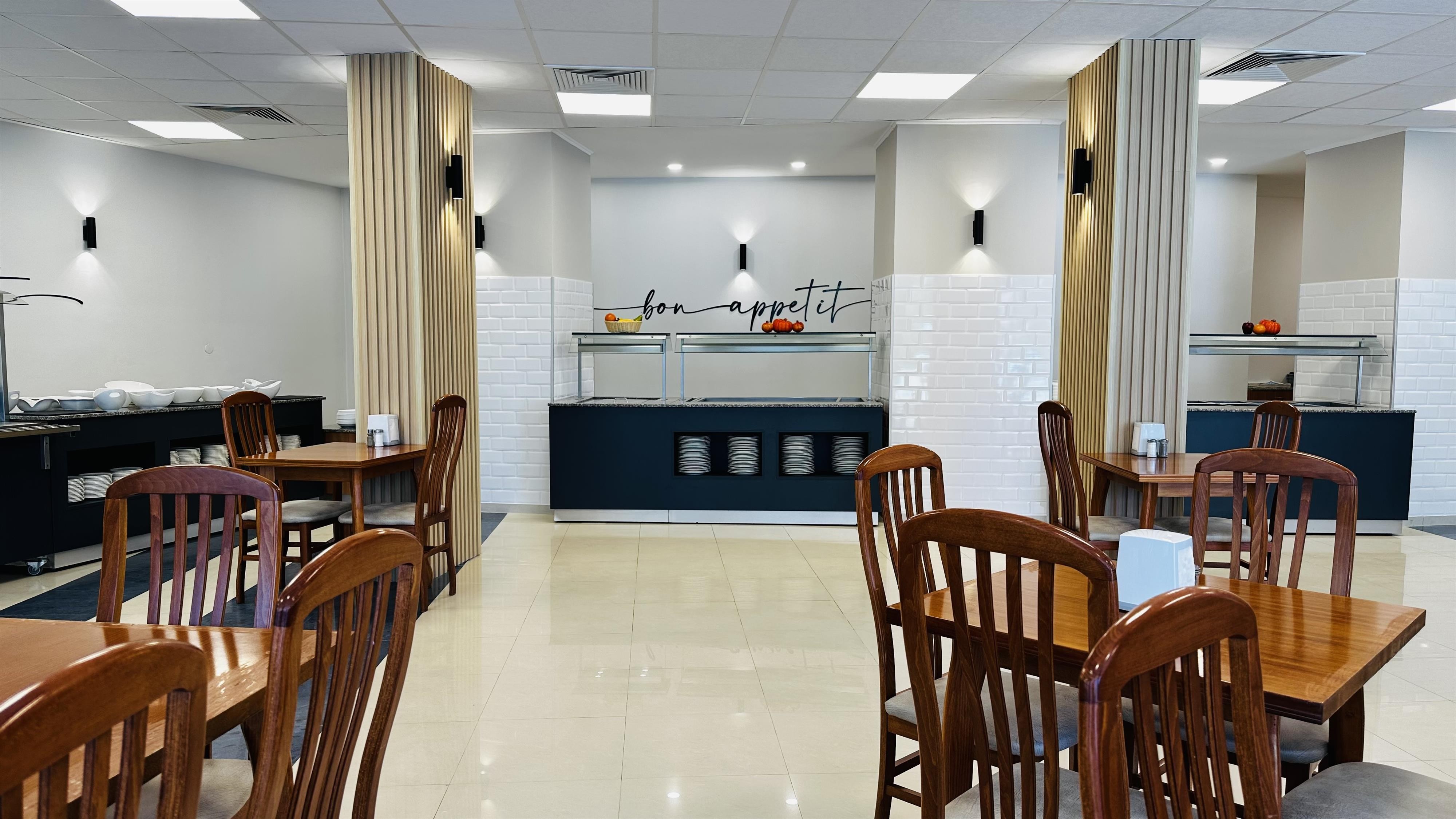 Queen Nelly Hotel 13