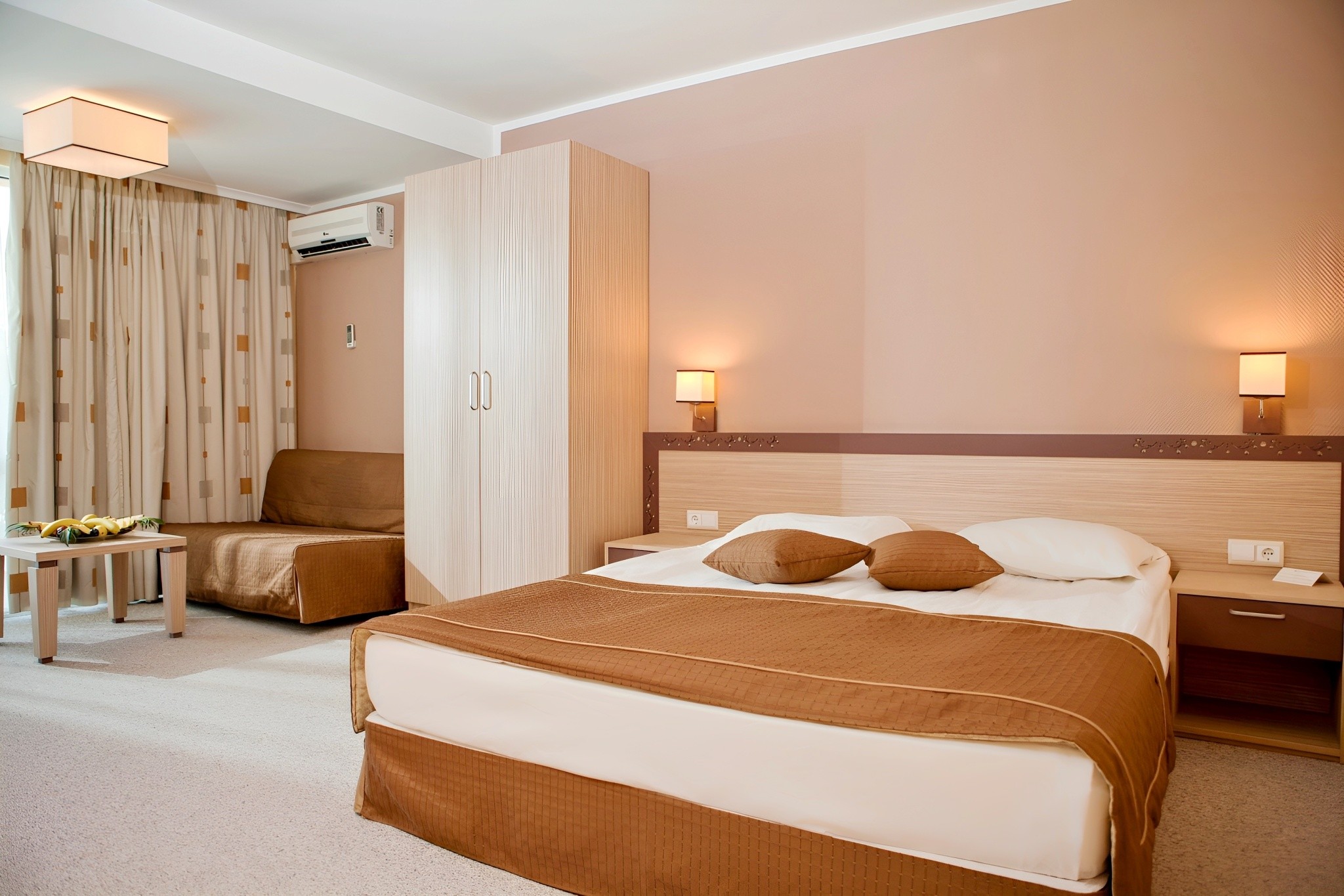 DIT Evrika Beach Club Hotel 7