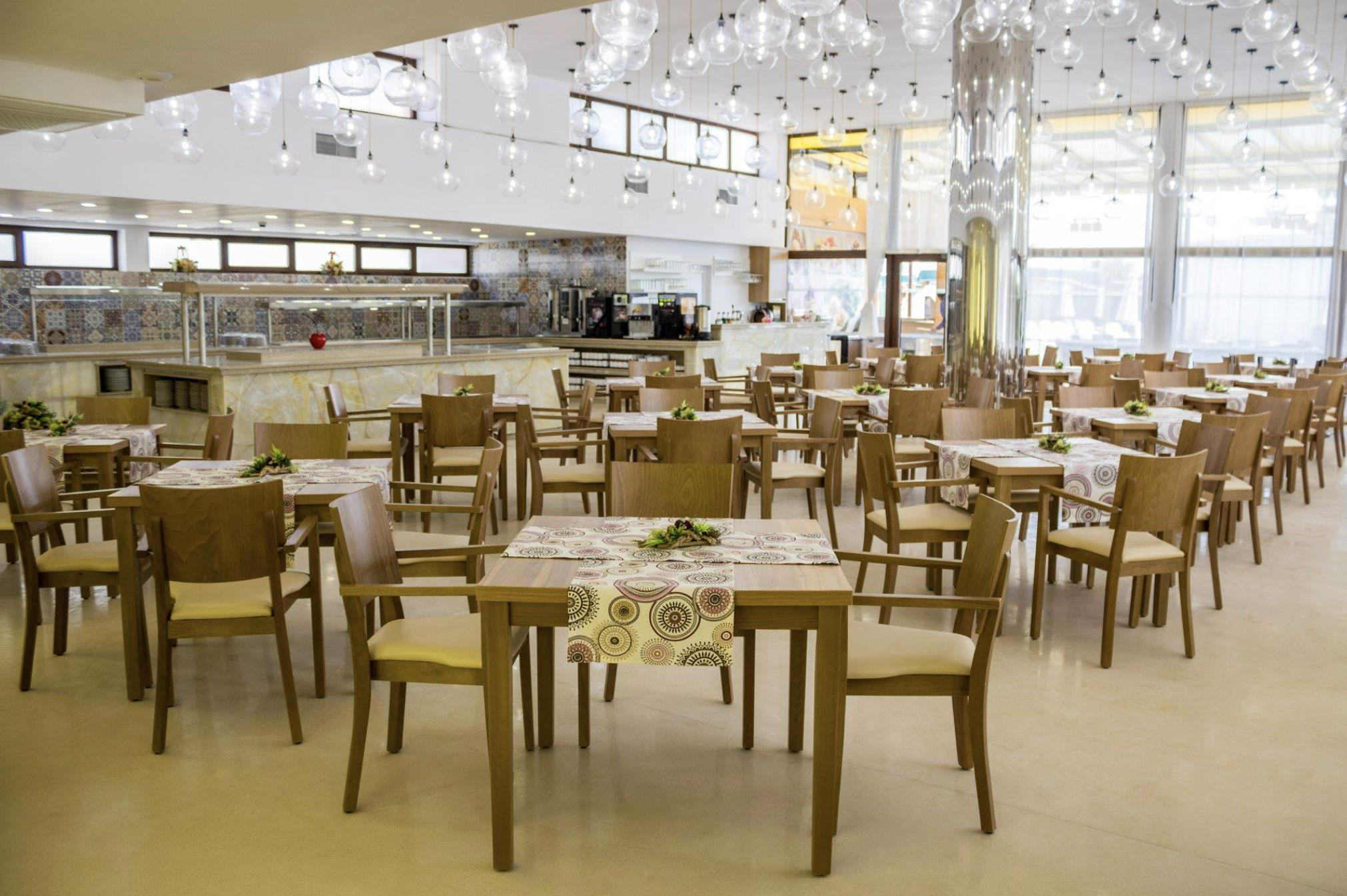 Grand Hotel Sunny Beach 12