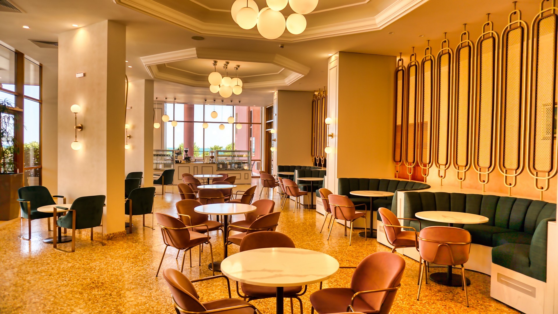 DIT MAJESTIC BEACH RESORT 11