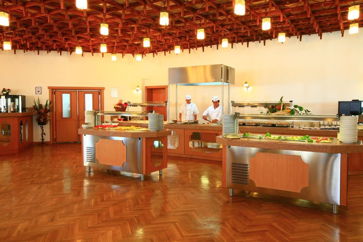 Parkhotel Continental 4