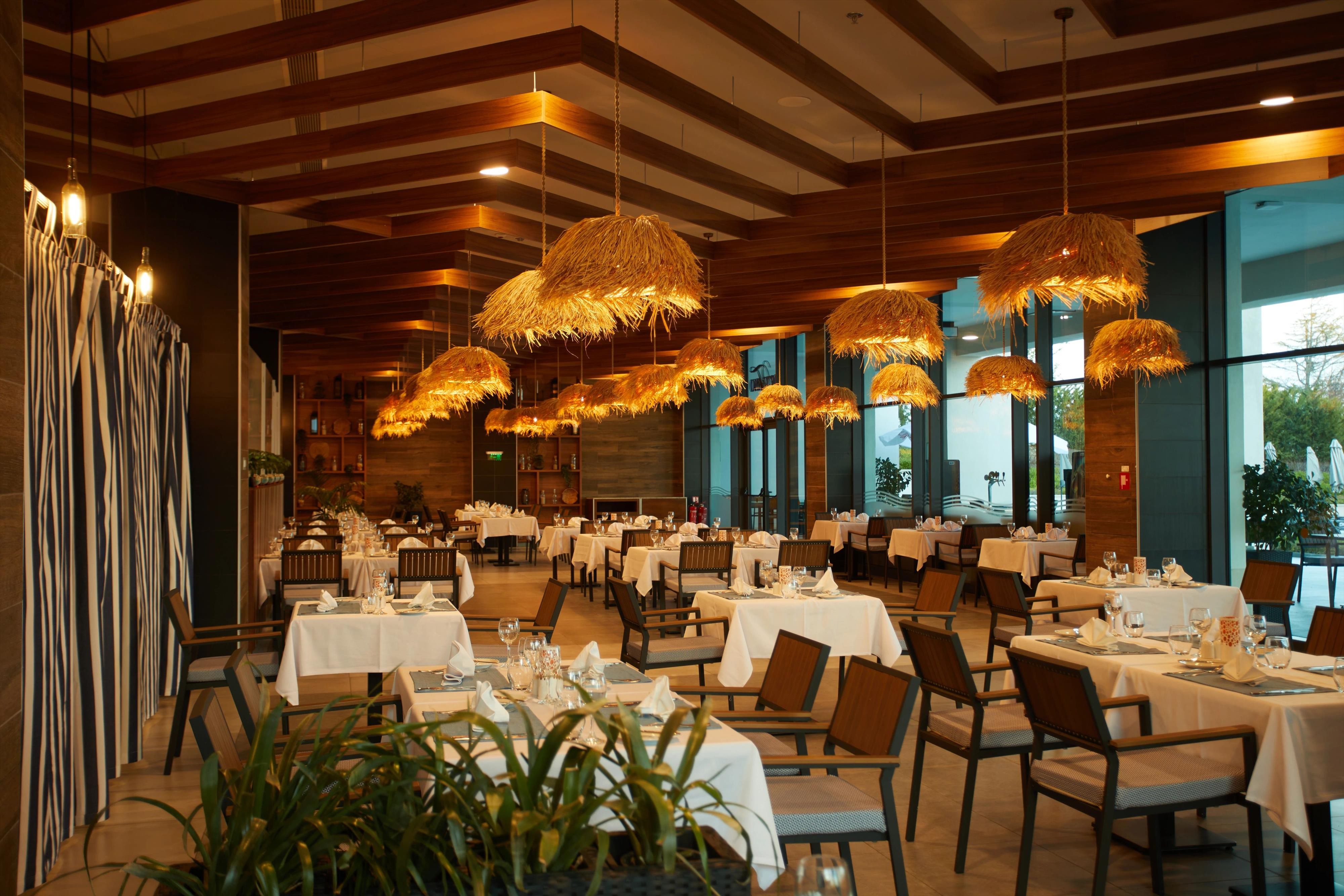 Secrets Sunny Beach Resort & Spa 12