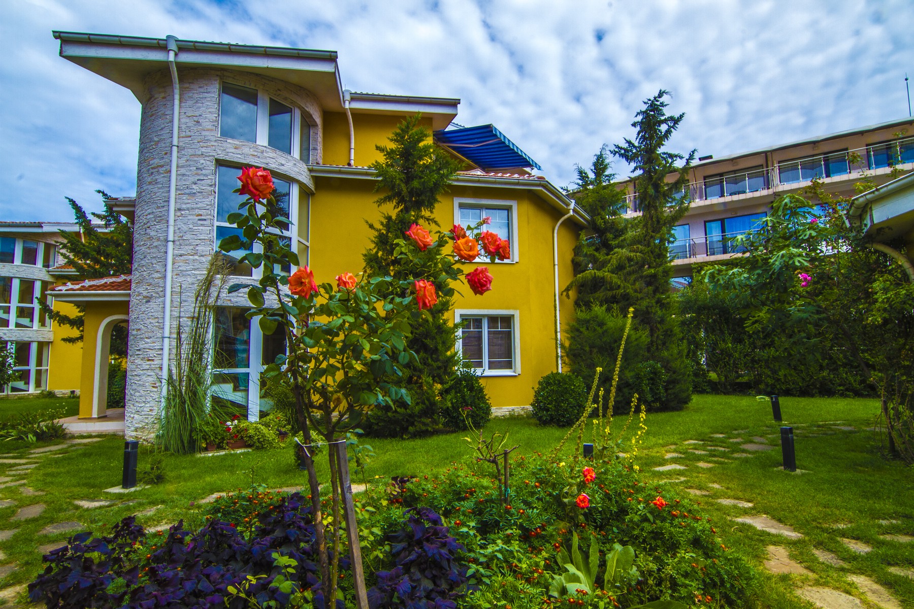 Hotel Blue Orange 2
