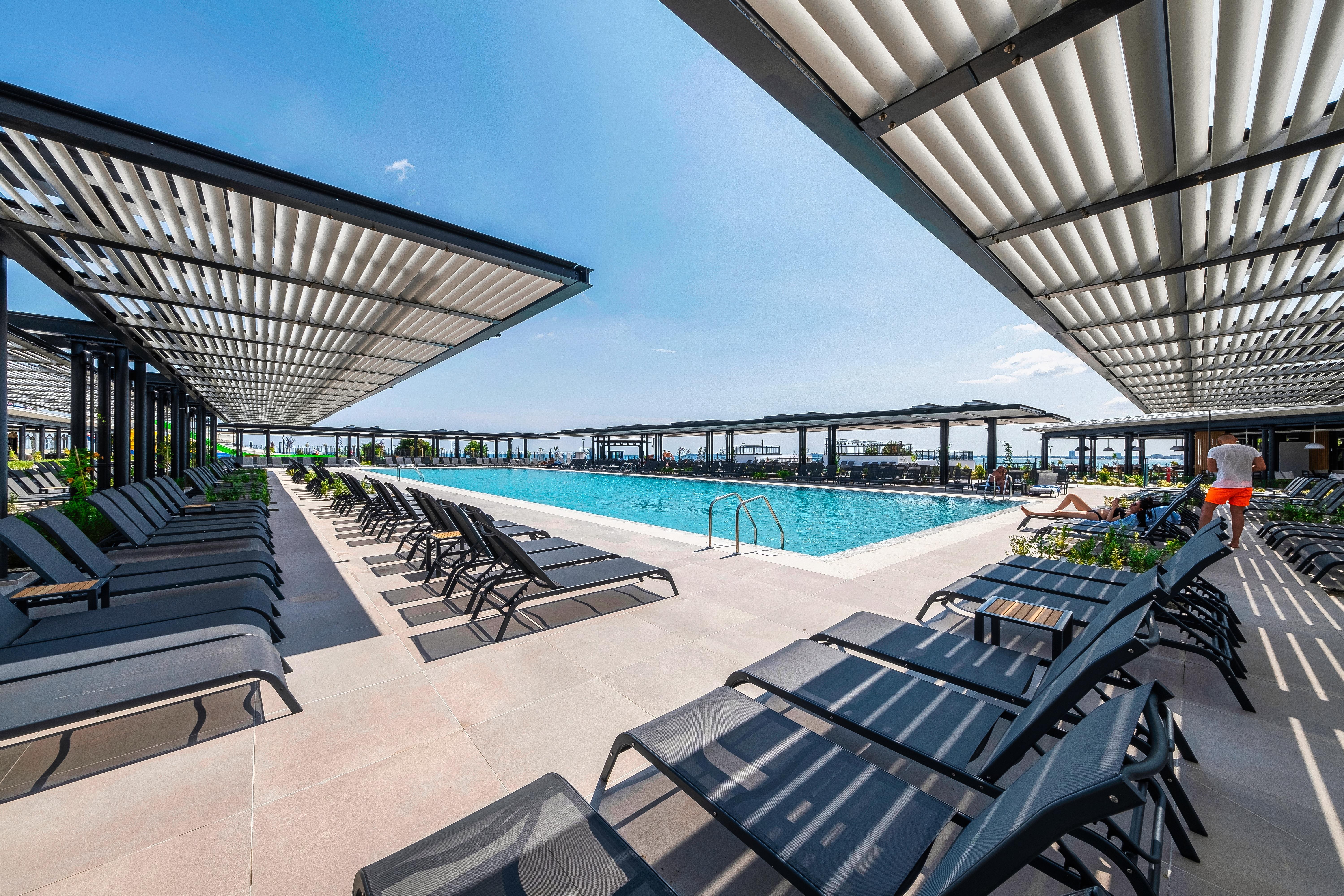 Voya Beach Resort 13