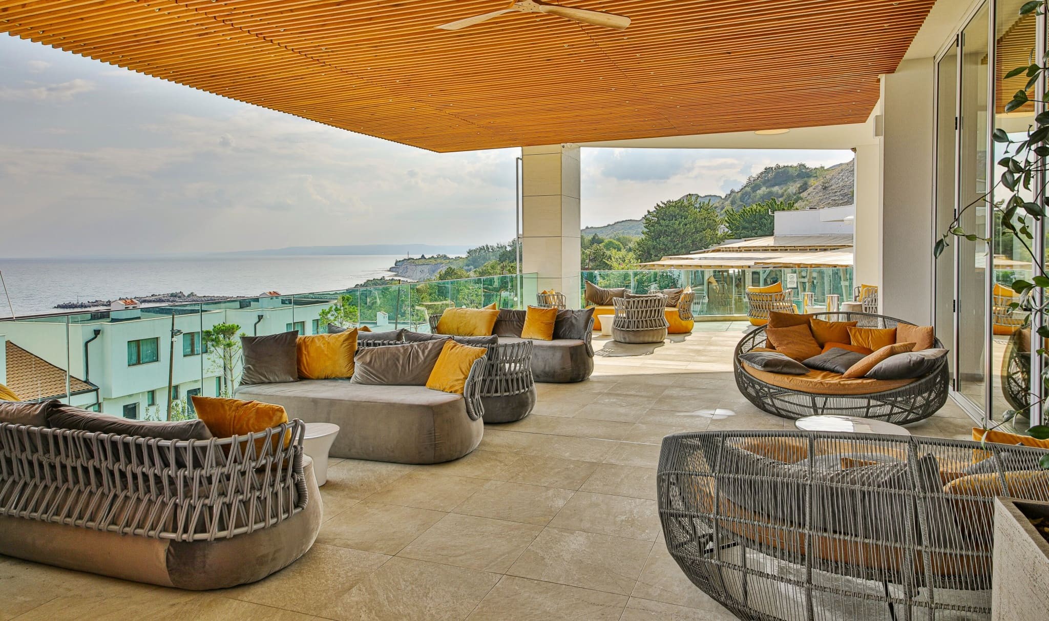 White Lagoon Resort 23