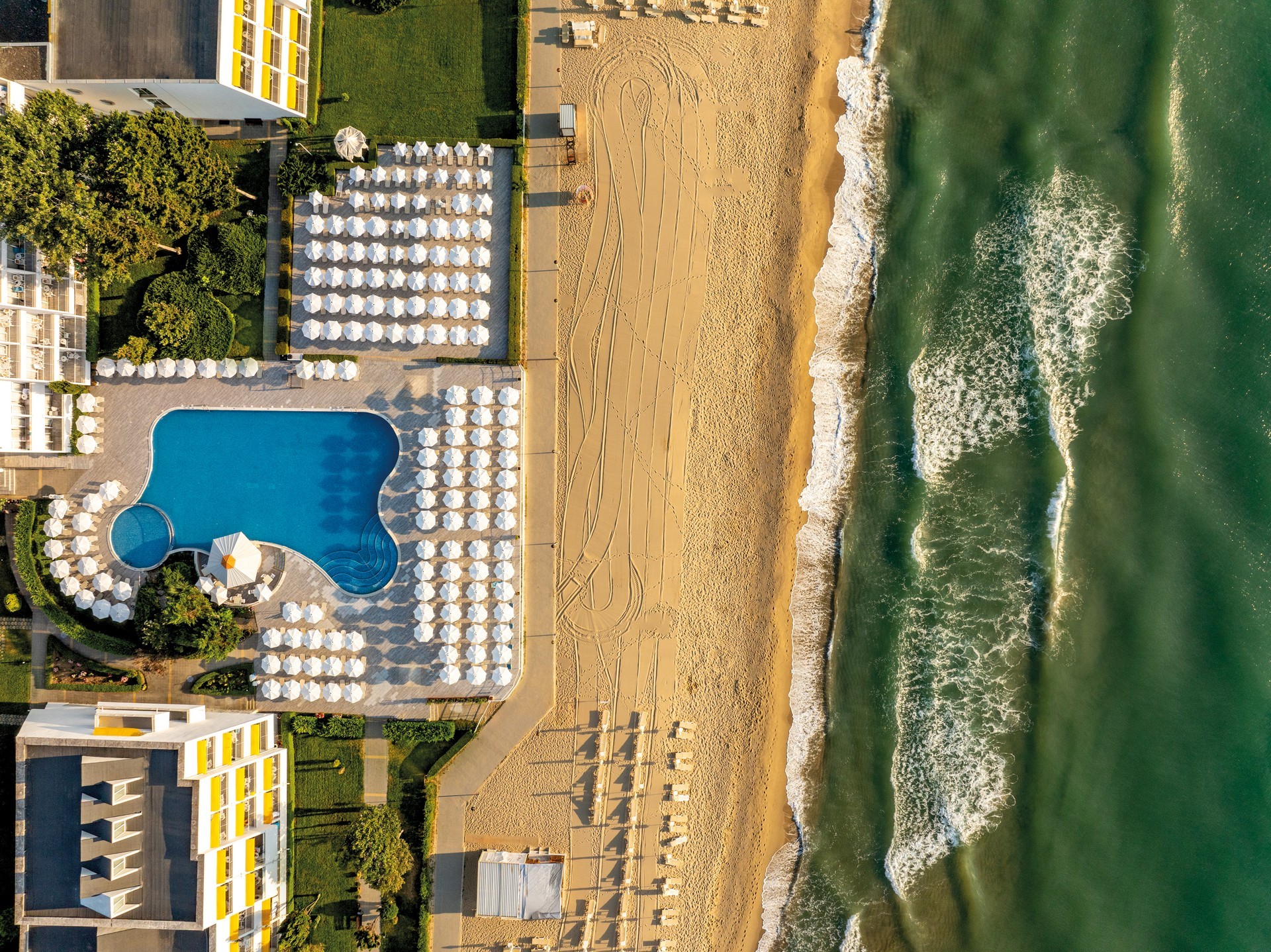 AluaSun Helios Beach 7