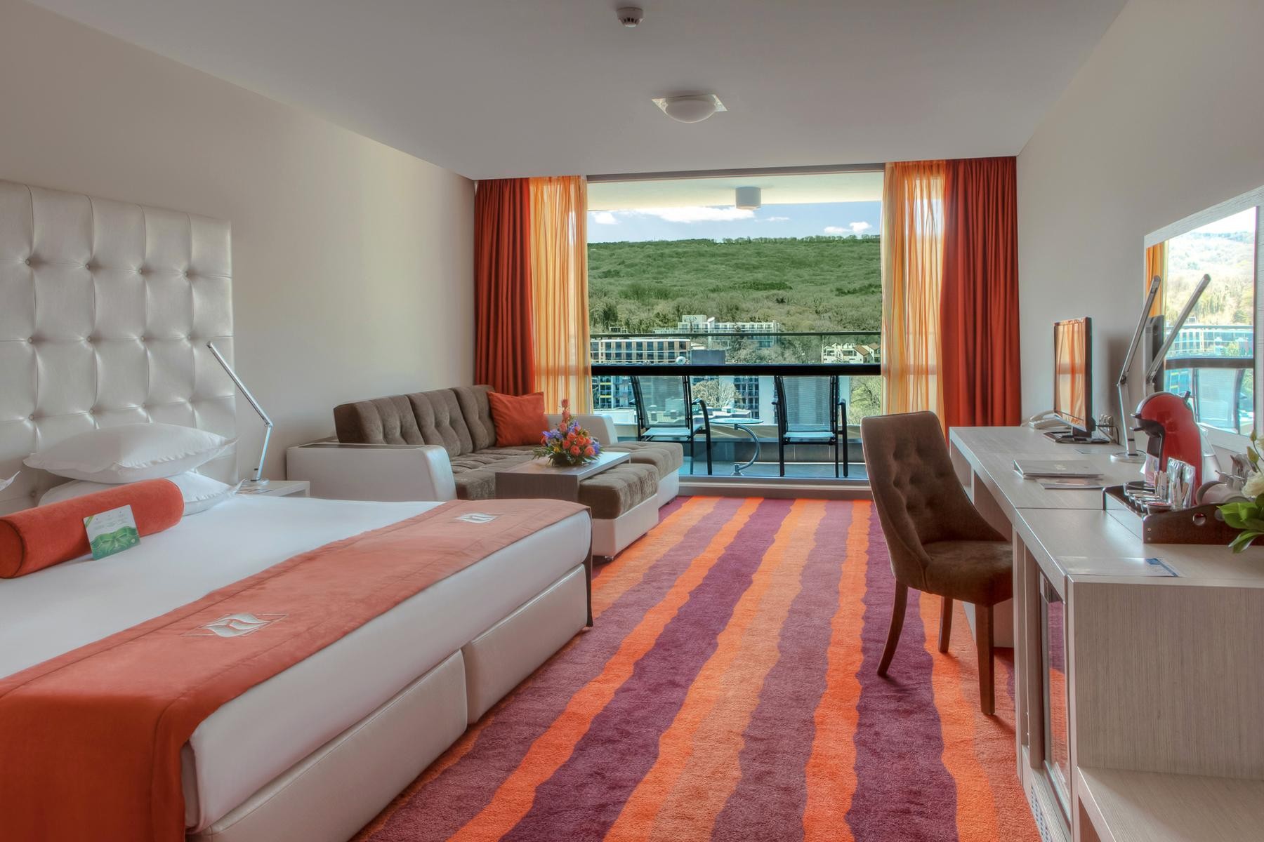 INTERNATIONAL Hotel Casino & Tower Suites 6