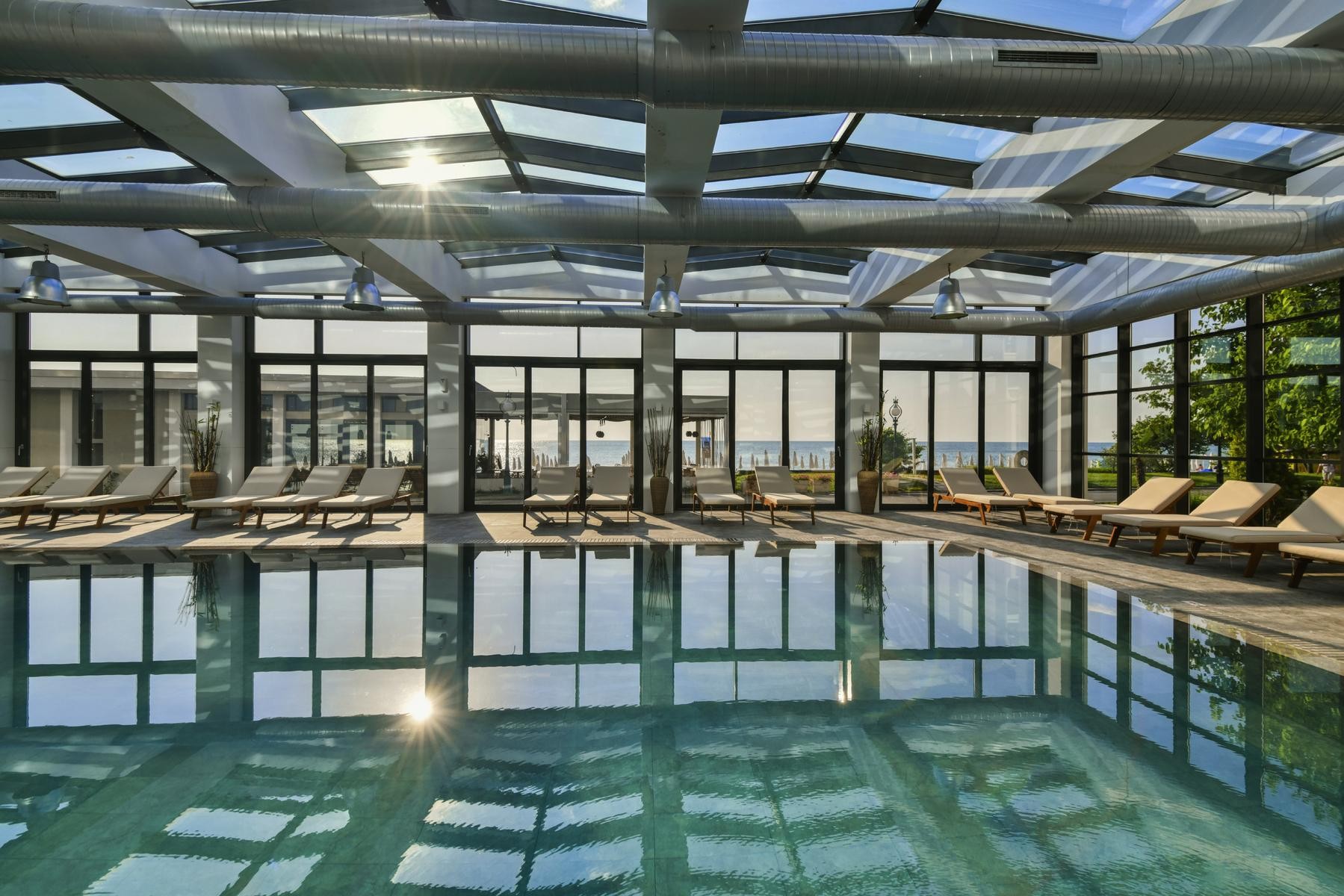 GRIFID ENCANTO BEACH 24