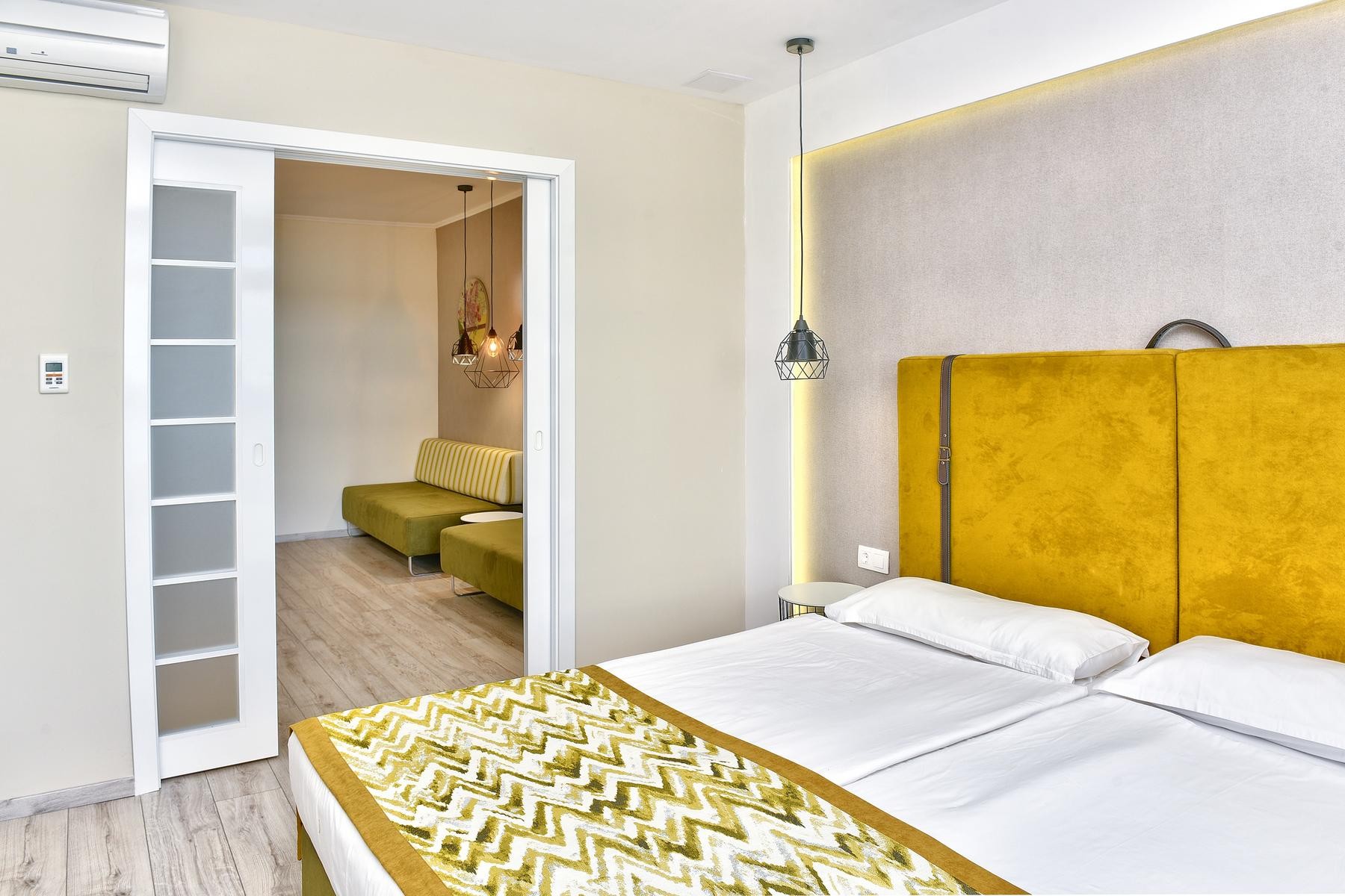 GRIFID ENCANTO BEACH 10