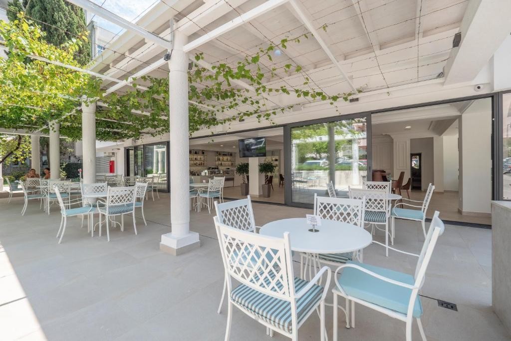 Montenegro Beach Resort 16