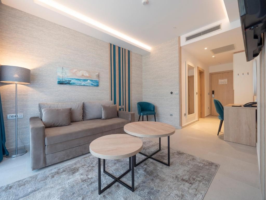 Montenegro Beach Resort 9