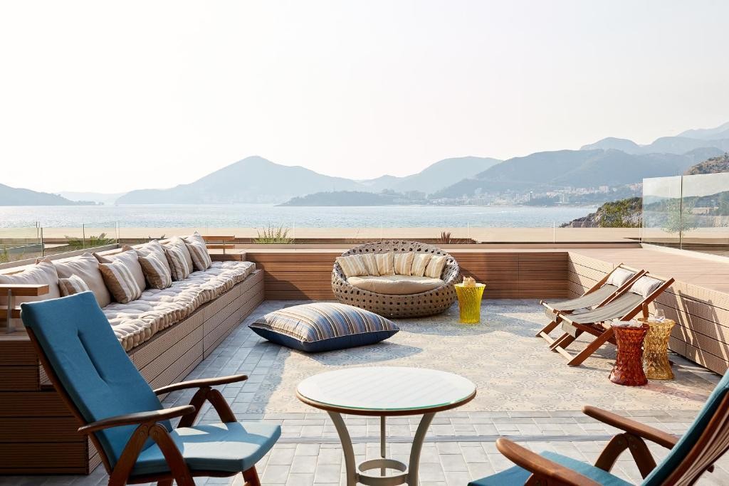 MAESTRAL RESORT AND CASINO 12