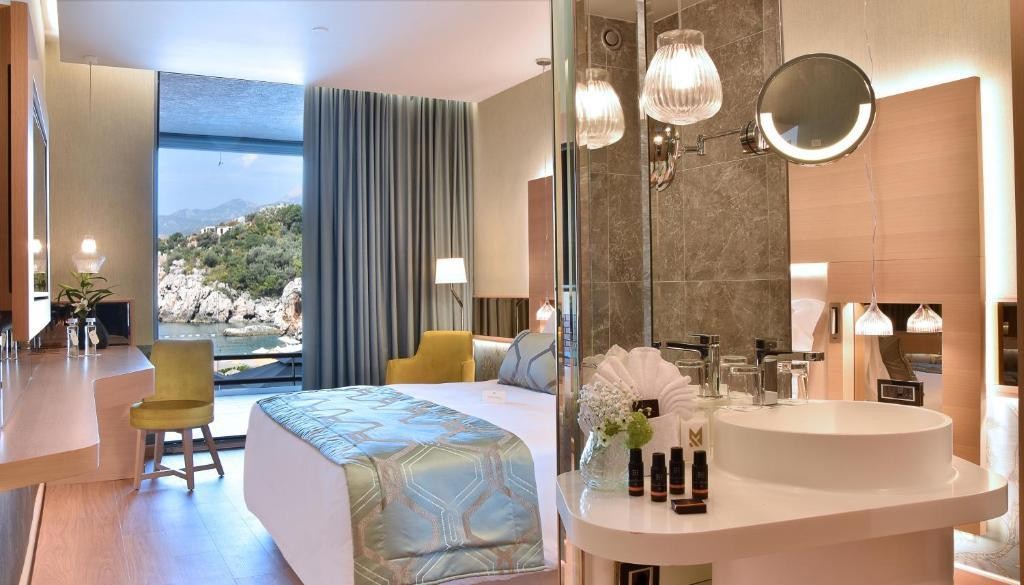 MAESTRAL RESORT AND CASINO 6