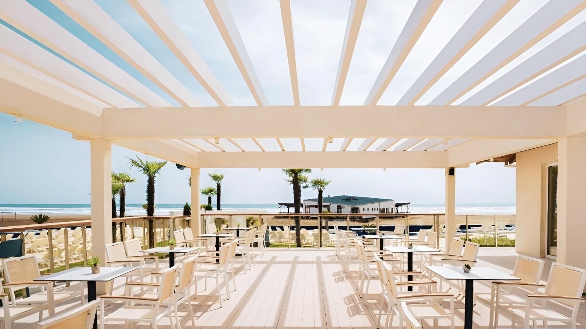 Azul Beach Resort Montenegro 8