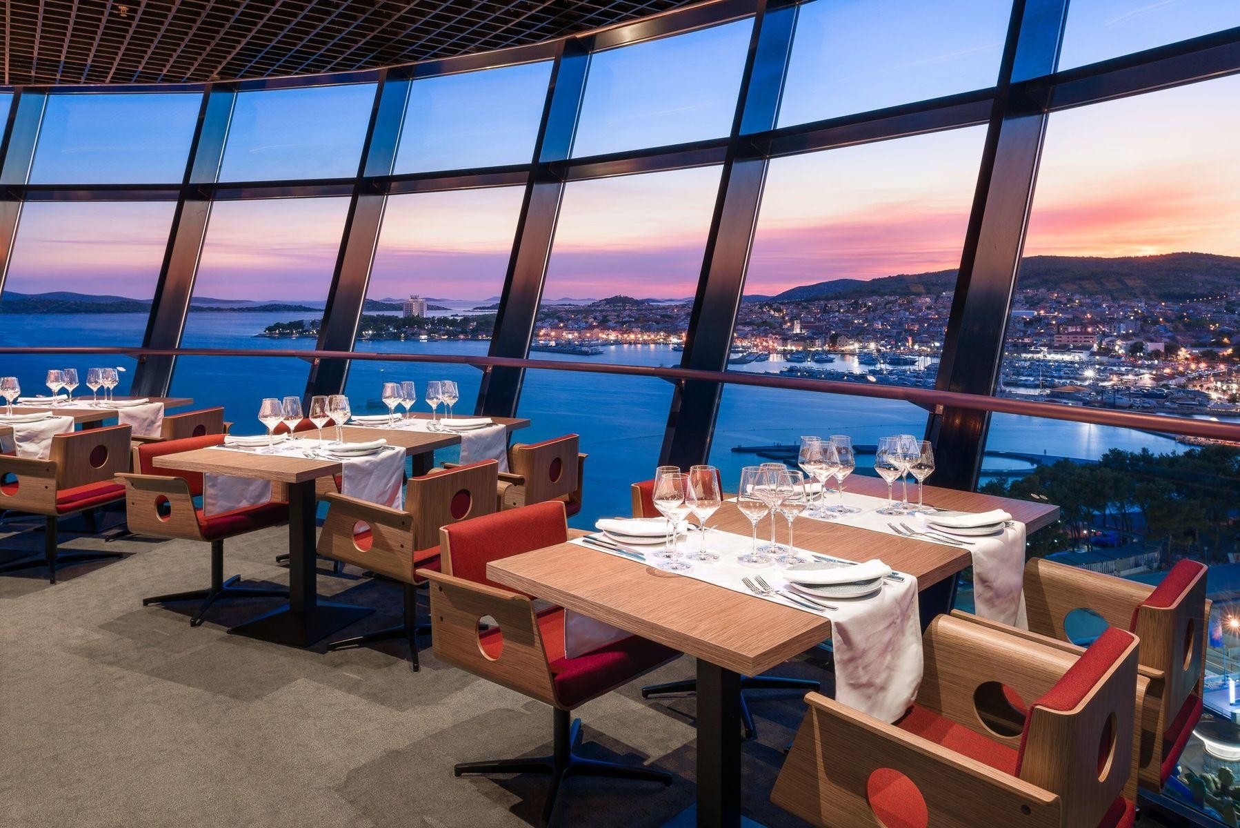 Hotel Olympia Sky 10