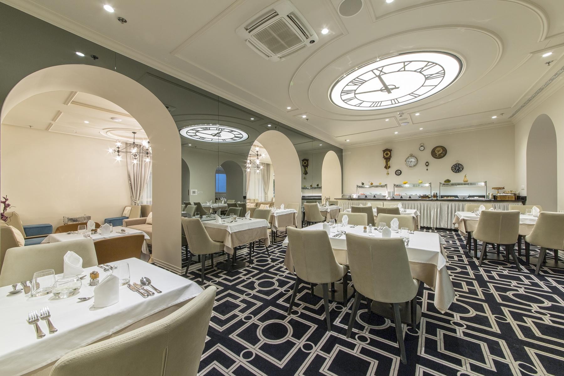 Grand Hotel Slavia 10