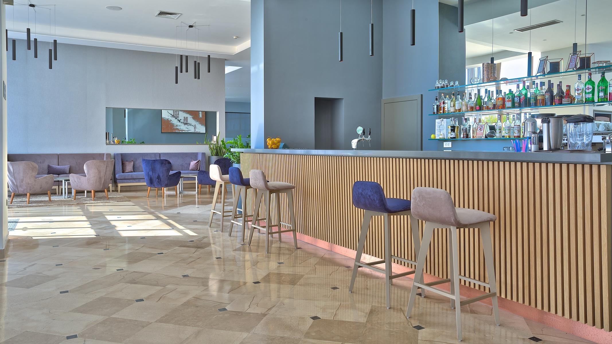 Arena Hotel Holiday 14