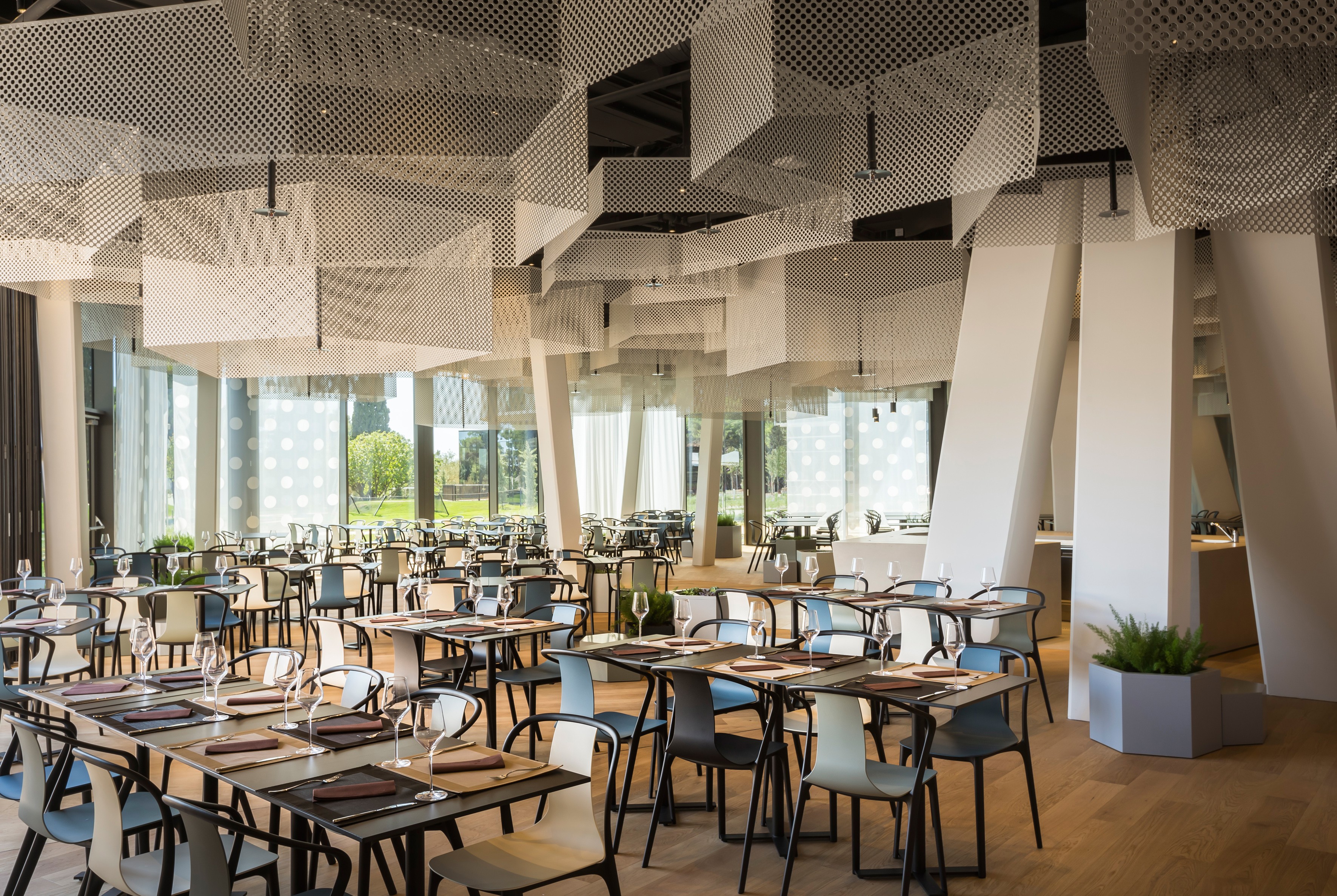 Family Hotel Amarin 6