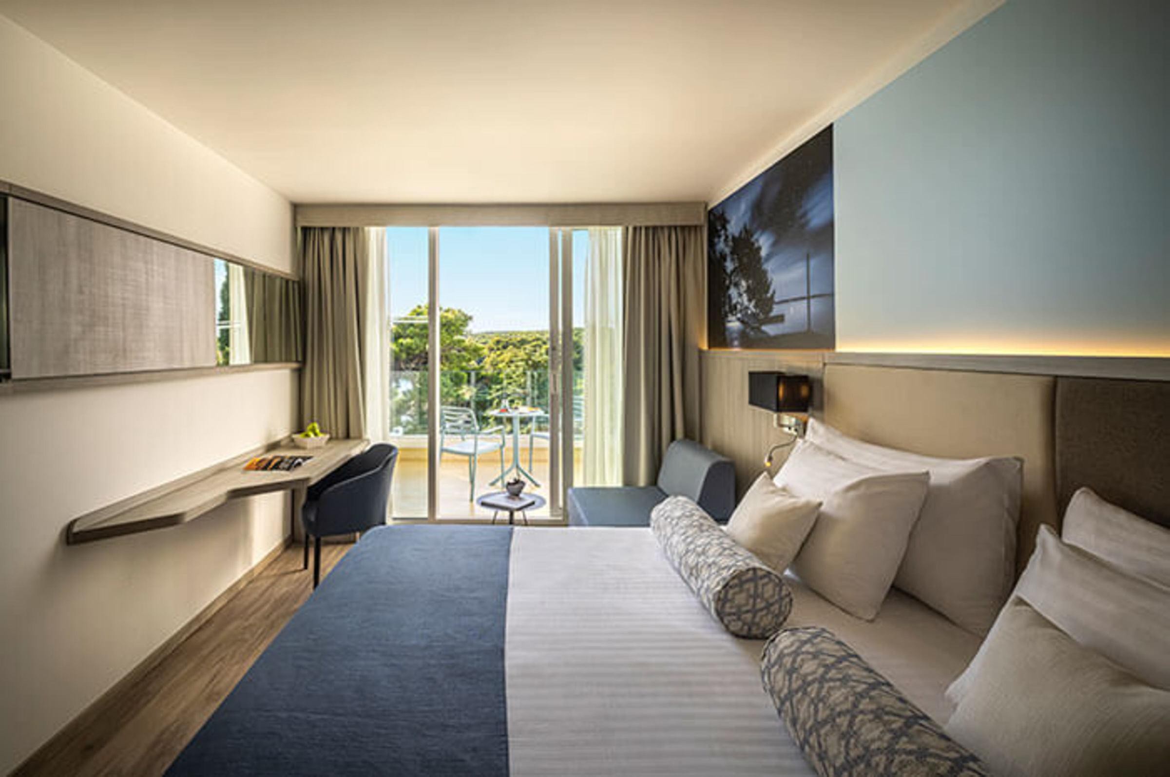 Valamar Carolina Hotel & Villas 11