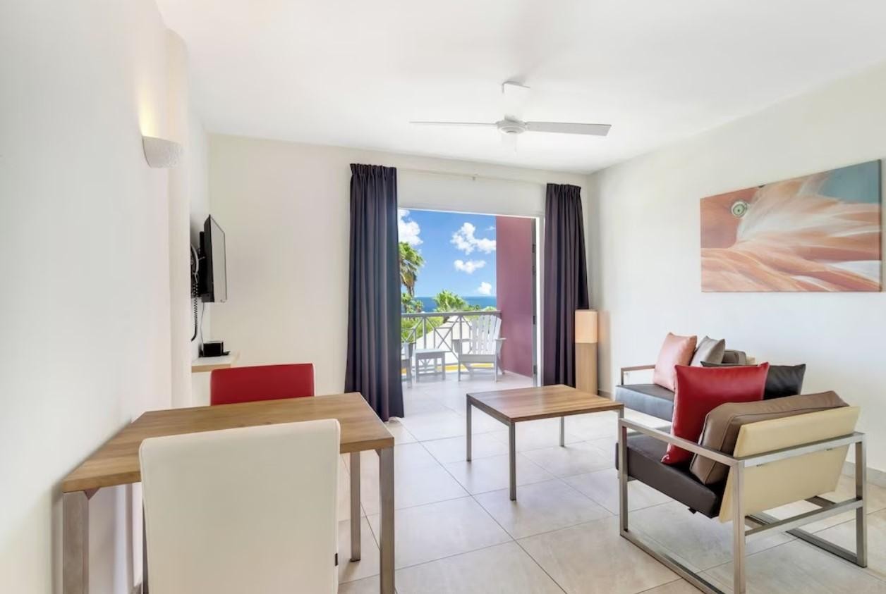 Chogogo Dive & Beach Resort Curacao