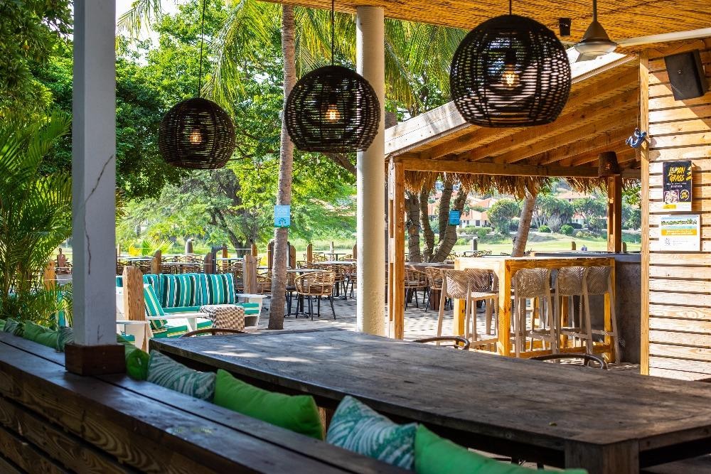 Bayside Boutique - Blue Bay Golf & Beach Resort 14