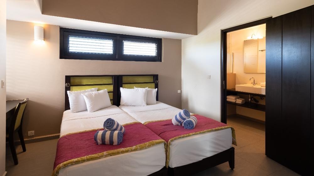 Bayside Boutique - Blue Bay Golf & Beach Resort 12