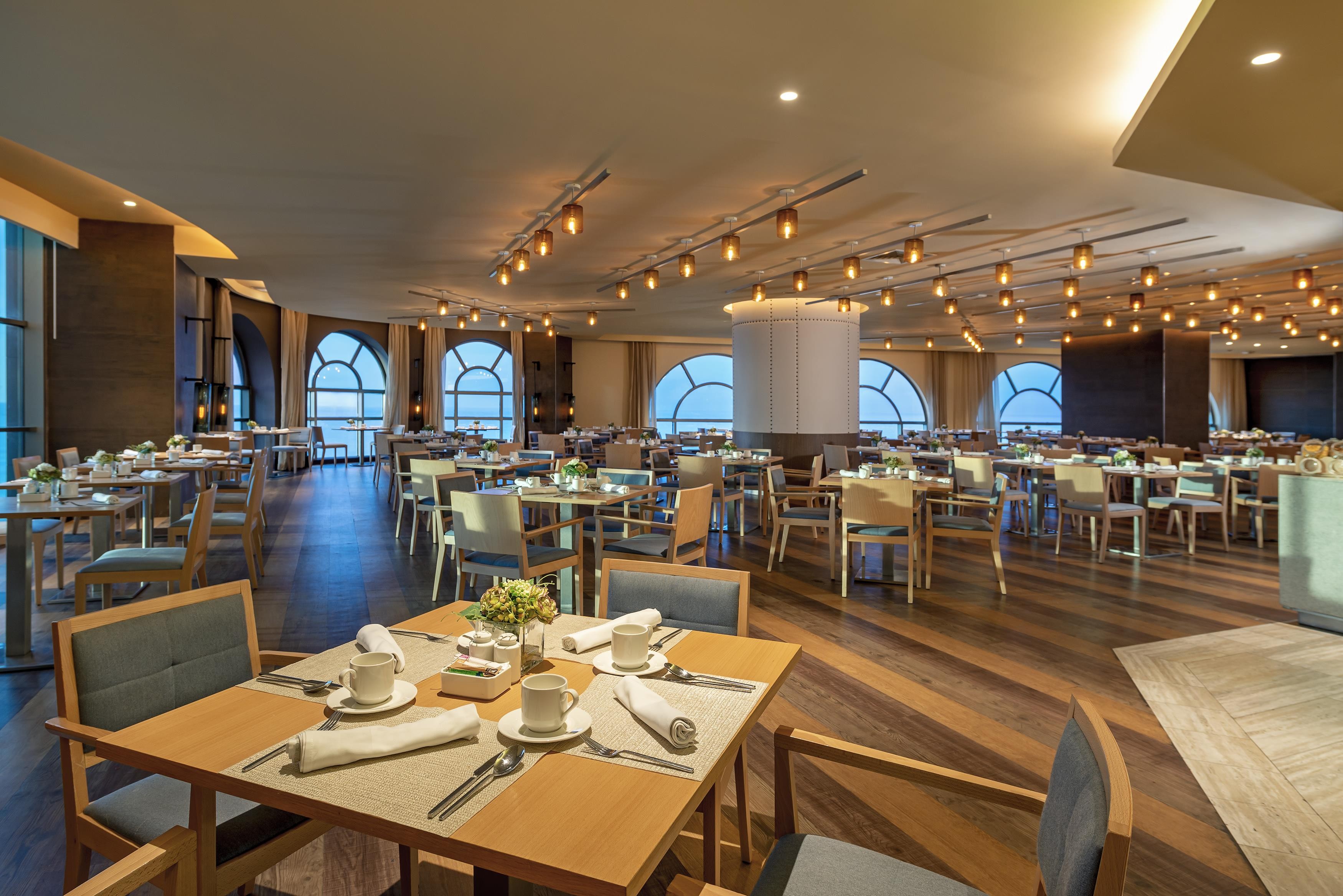 Catalonia Santo Domingo 6