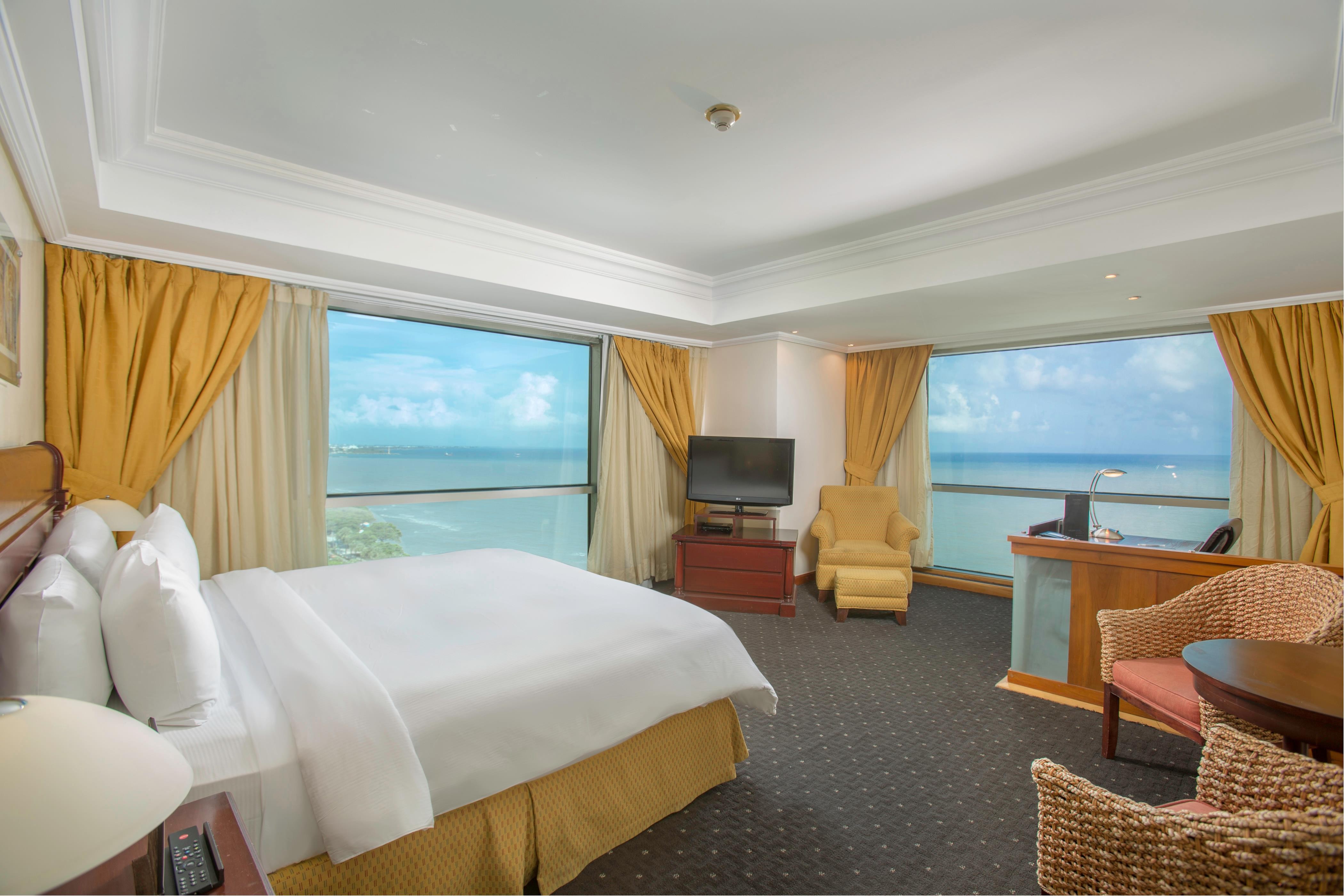 Catalonia Santo Domingo