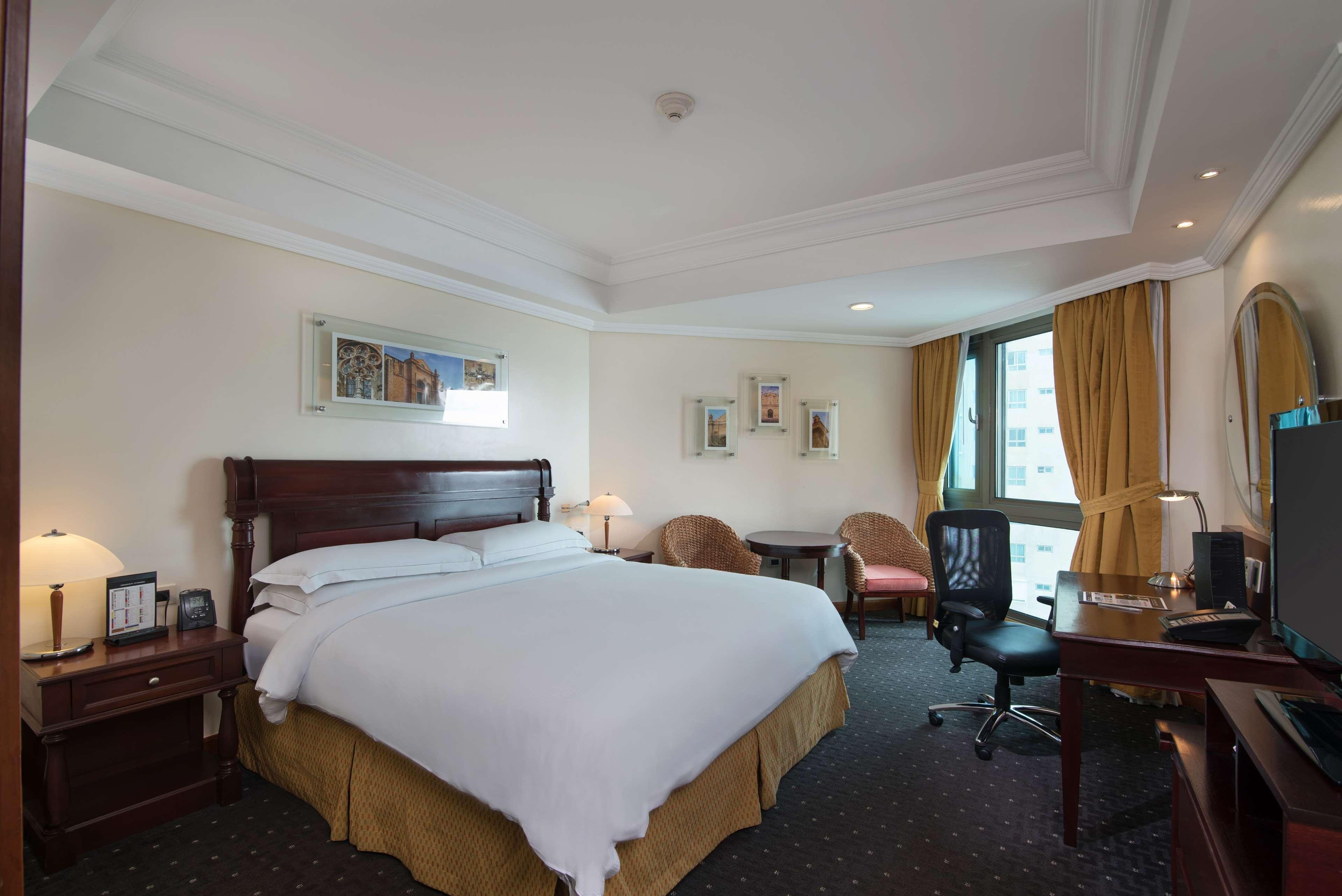 Catalonia Santo Domingo