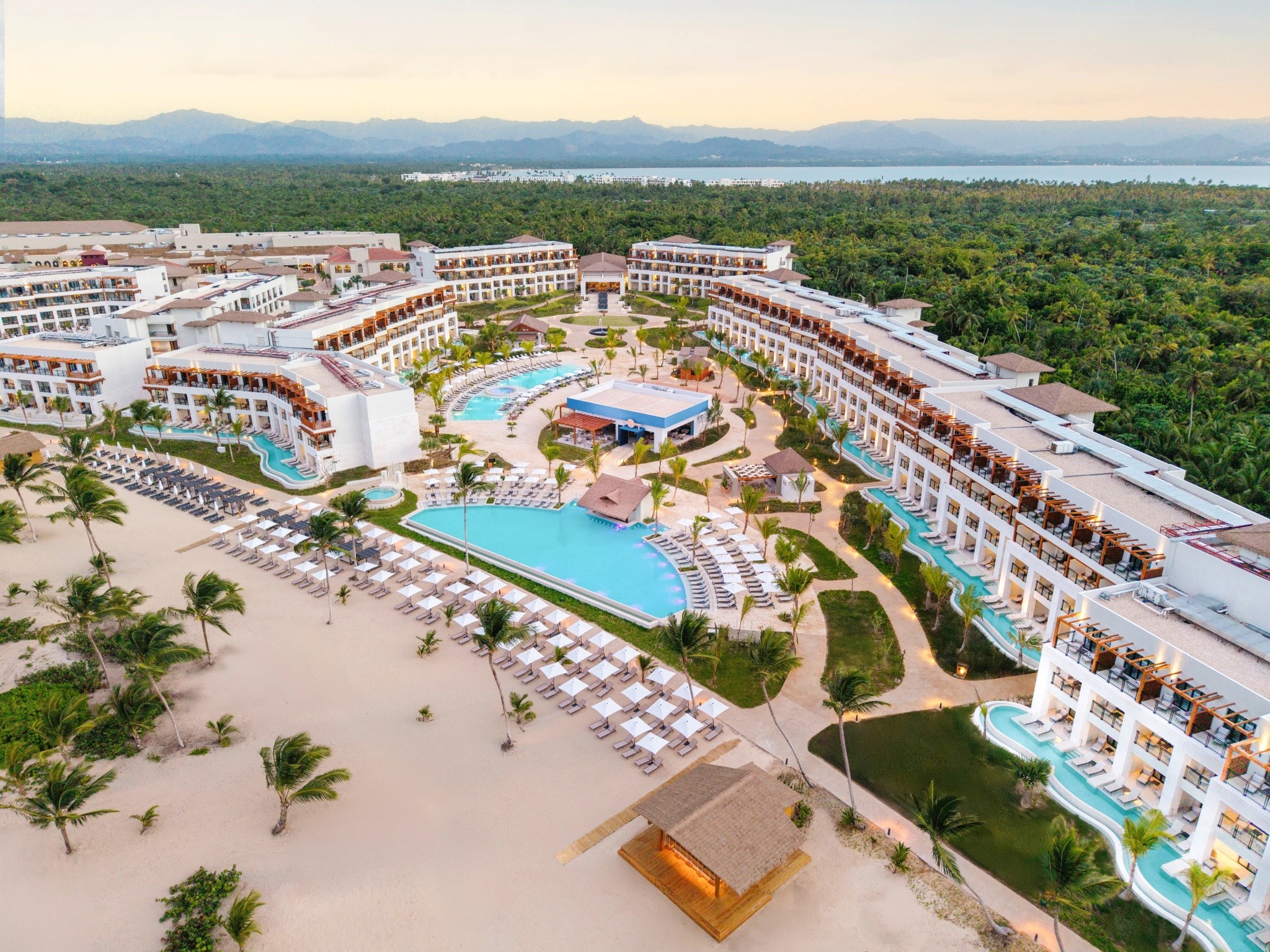 Secrets Playa Esmeralda Resort & Spa 9