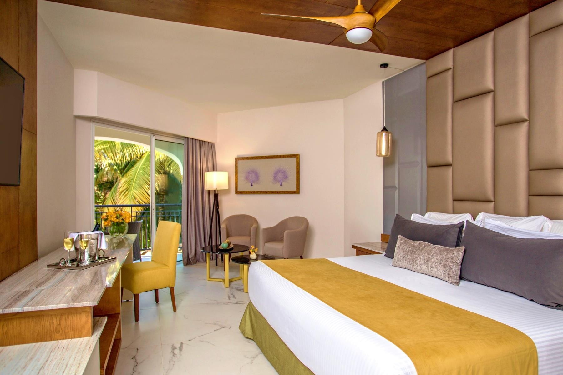 Secrets Royal Beach Punta Cana 17