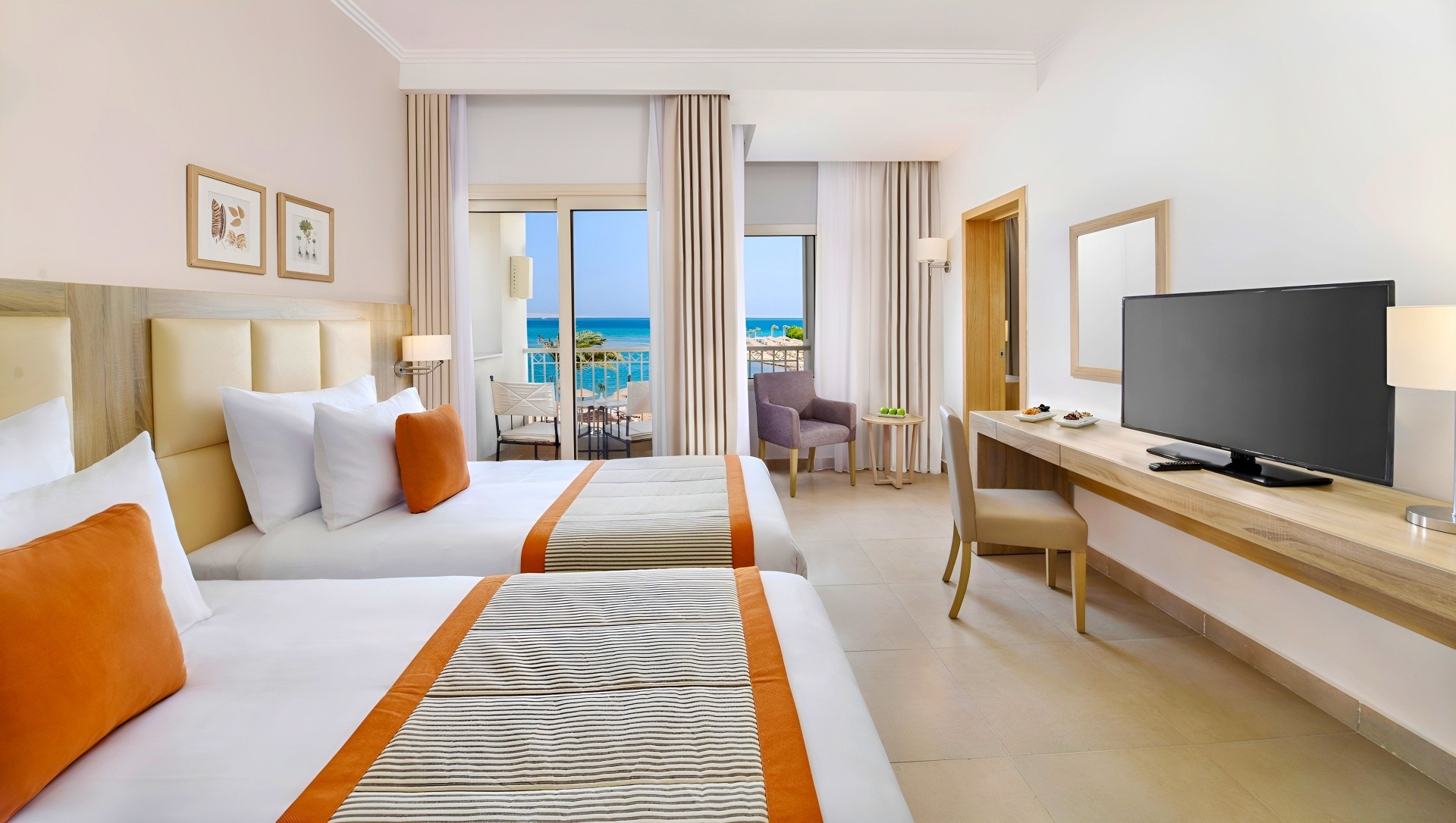 Jaz Casa Del Mar Beach  10