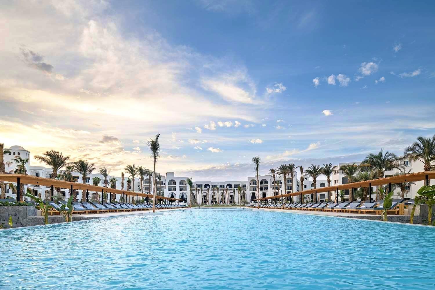 SERRY BEACH RESORT 21