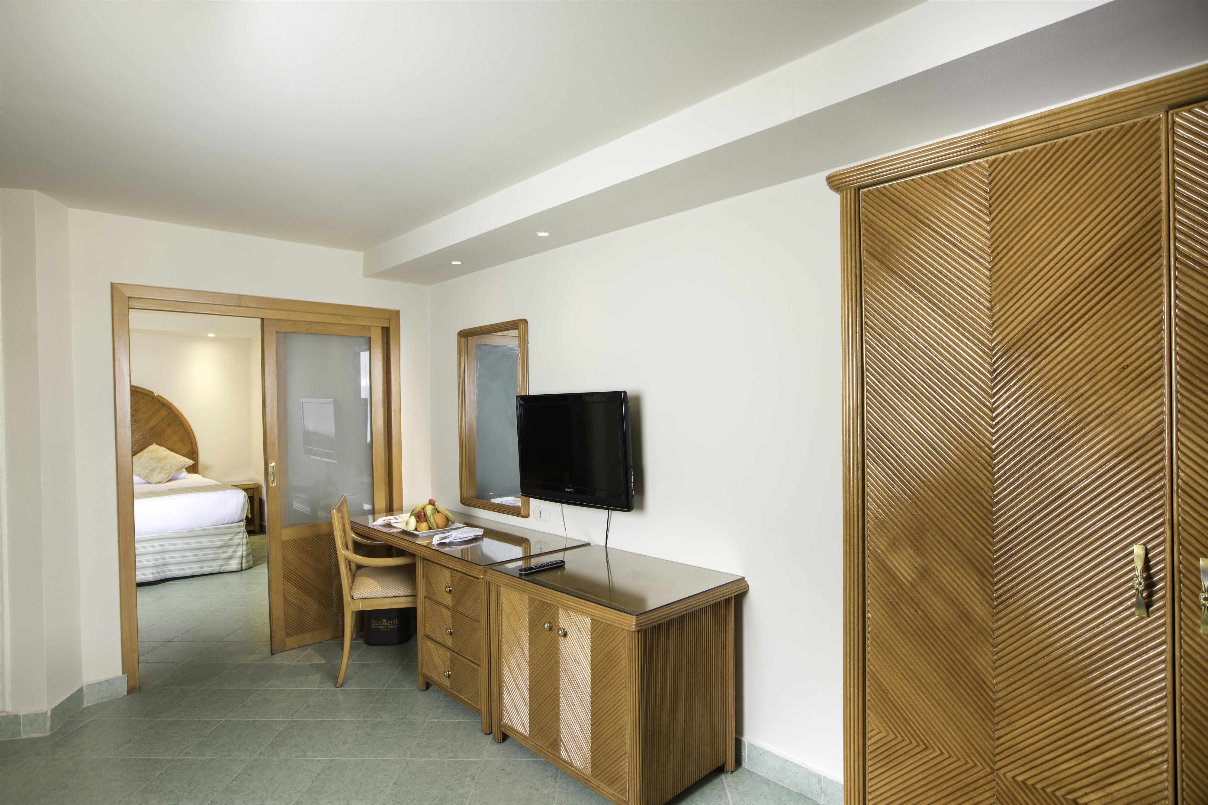 Sunrise Holidays Resort 12