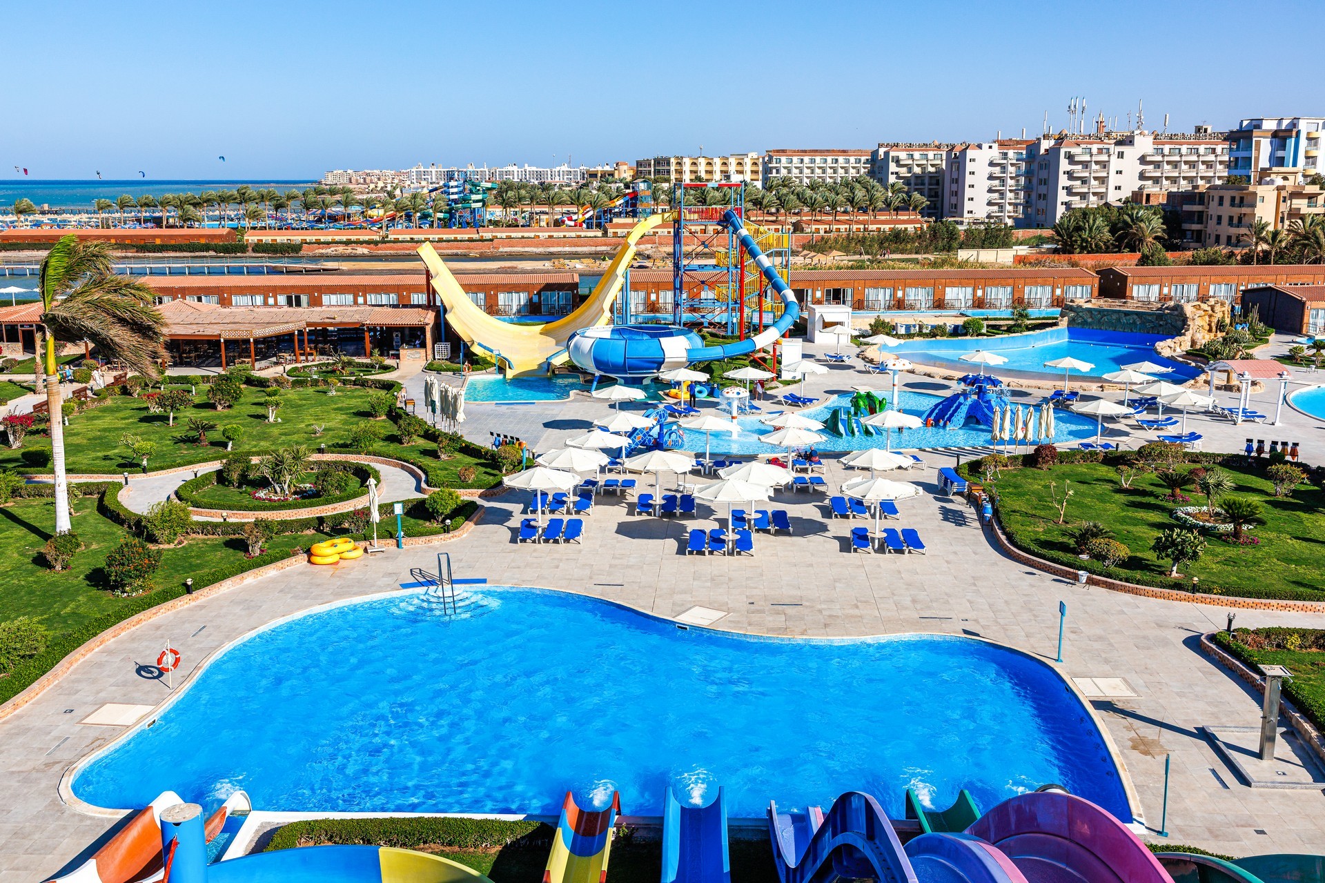 Sunrise Solara Aqua Park