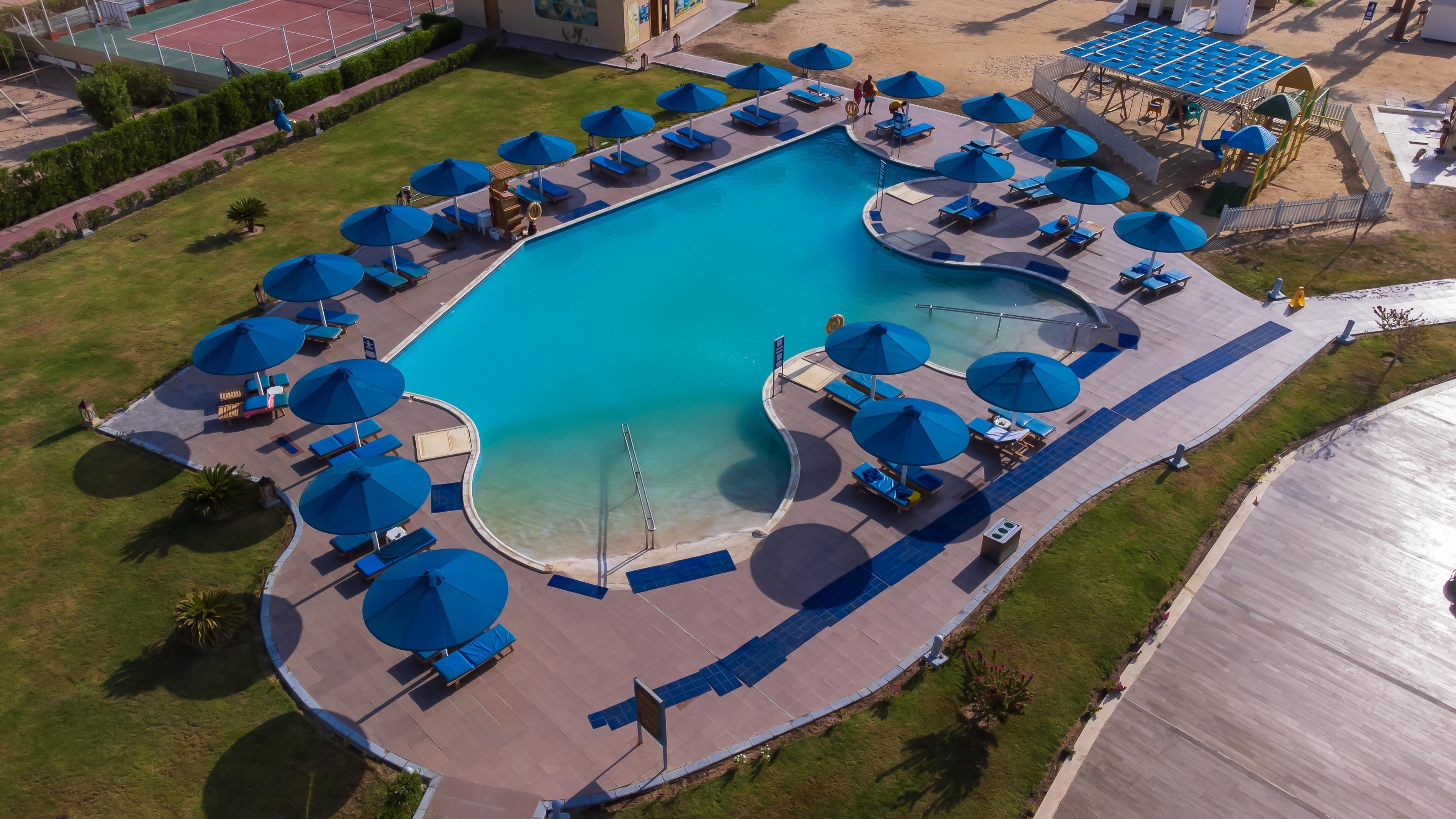 Amwaj Beach Club Abu Soma 23