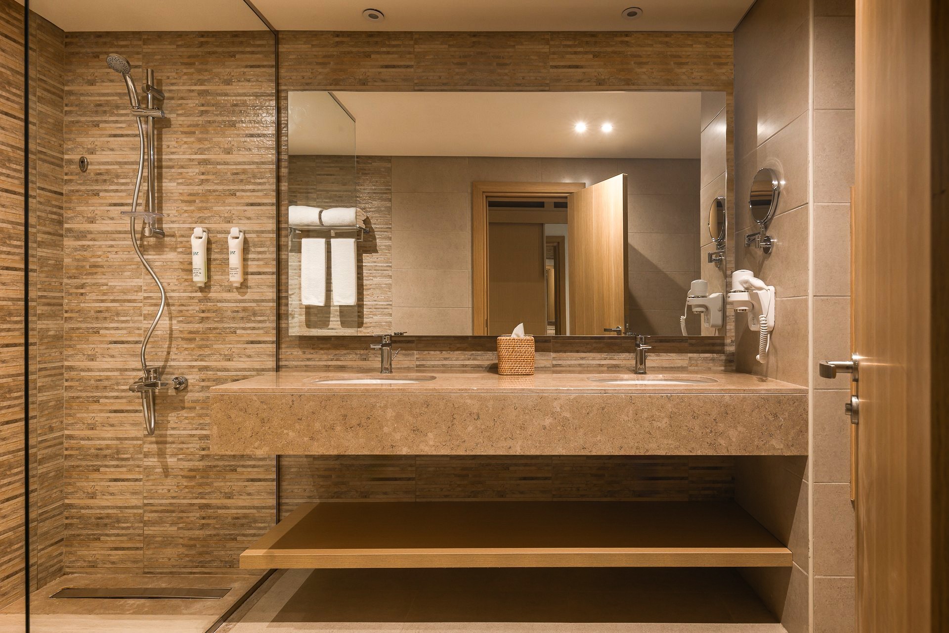 Jaz Elite Asteria 11