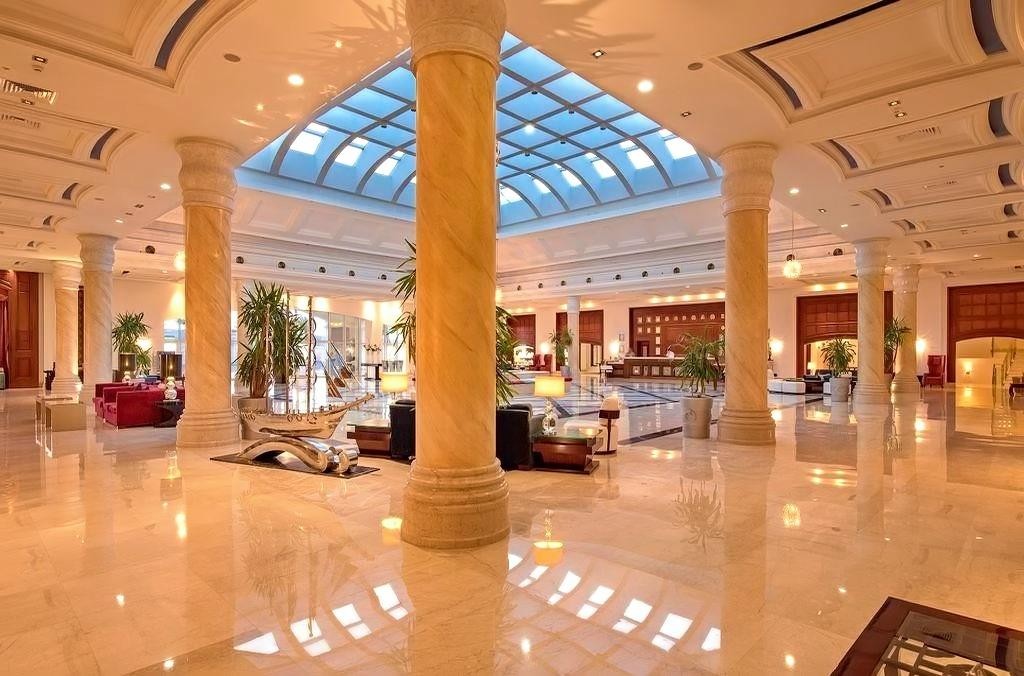 Premier Le Reve Hotel & Spa 16