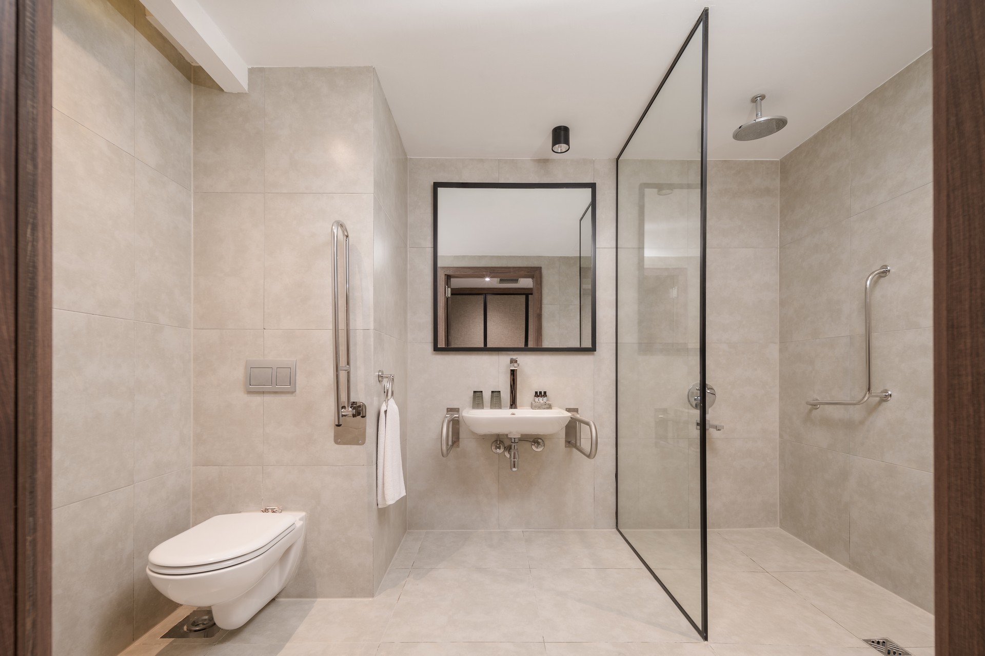 SERRY BEACH RESORT 10