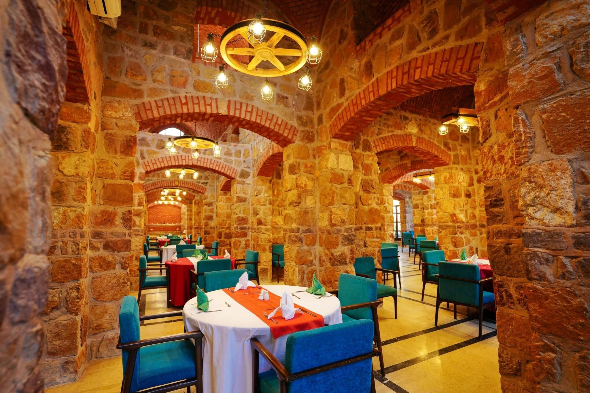 Utopia Blue Resort 14