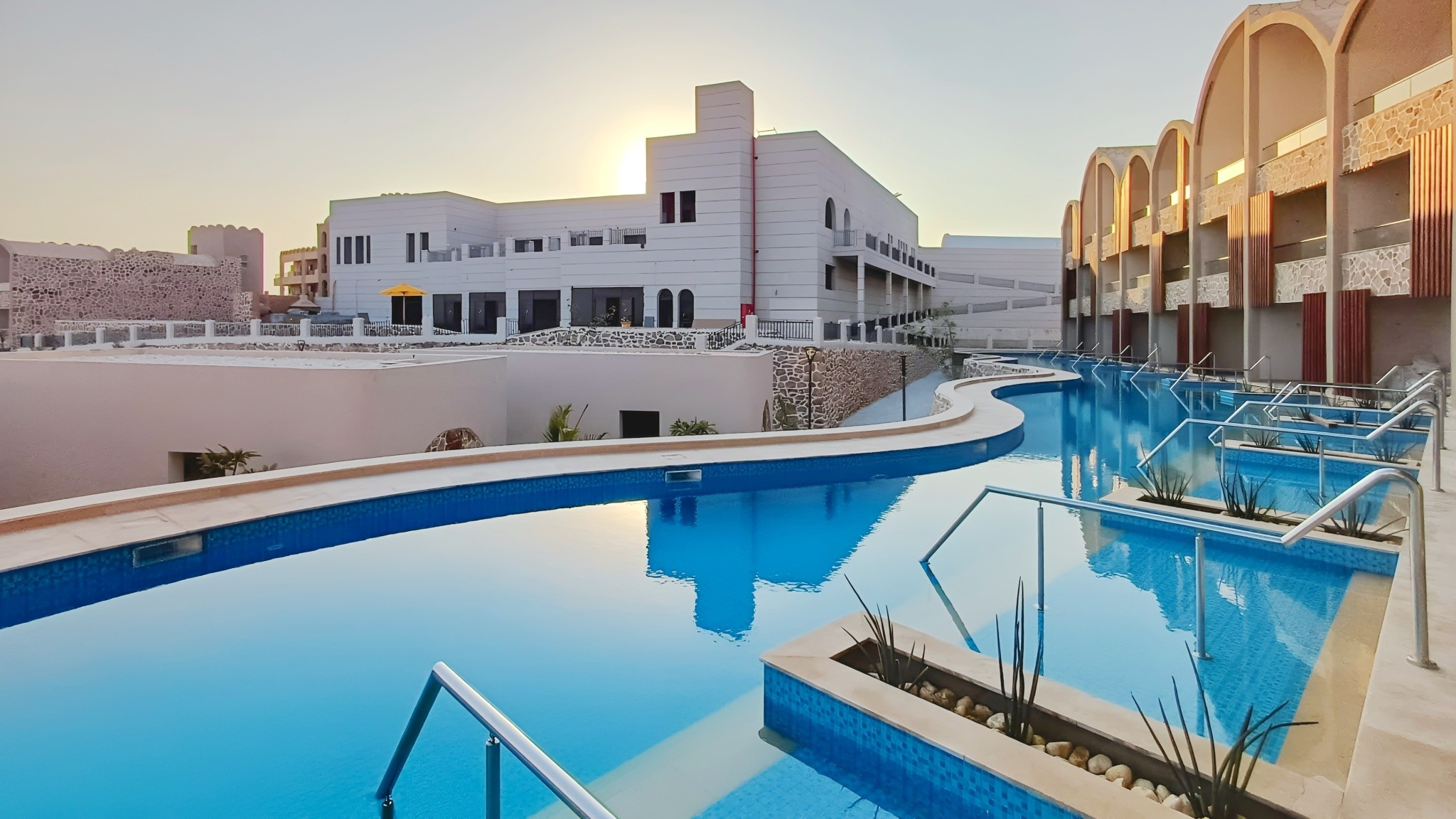 Utopia Blue Resort 7