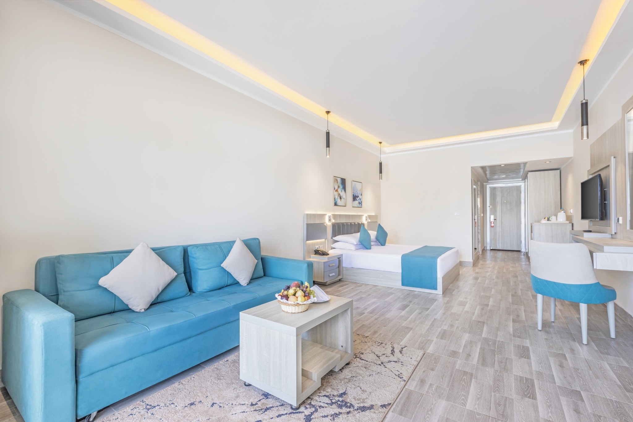 Sirena Beach Resort & Spa 9