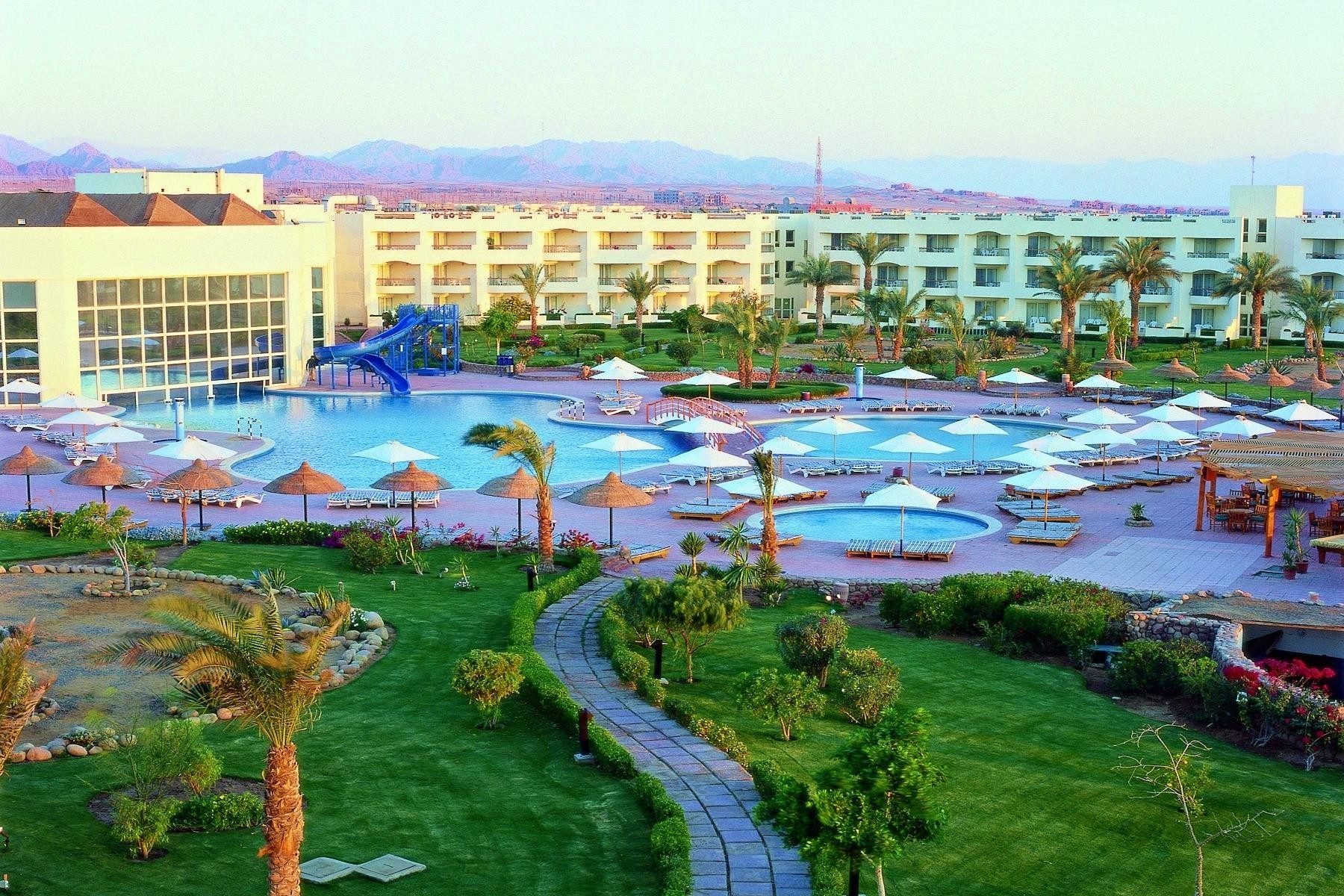 Aurora Oriental Resort