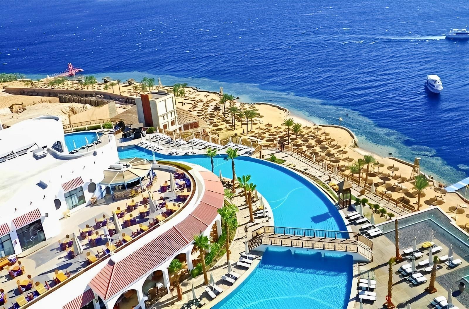 Reef Oasis Blue Bay Resort & SPA